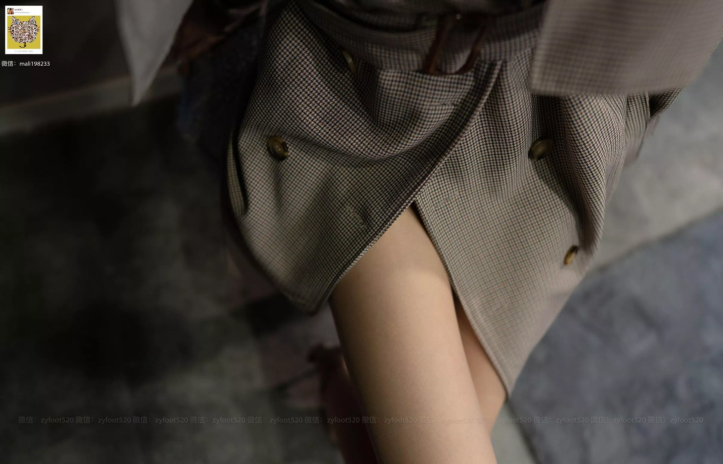 No.29 诗微1 【ISS系列】 丝袜美腿写真 P.1