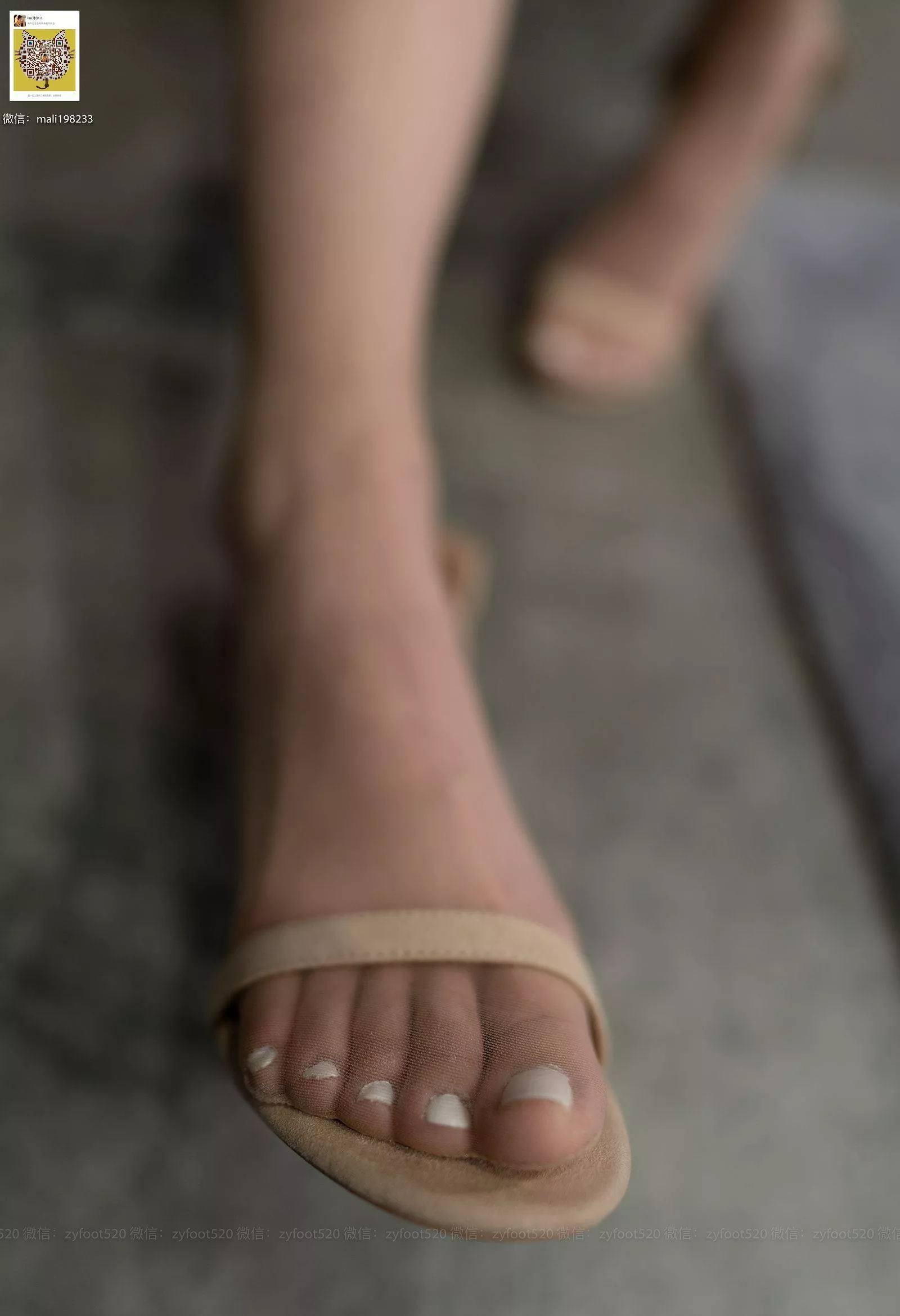 【ISS系列】 诗微1 丝袜美腿写真 No.29 P.12