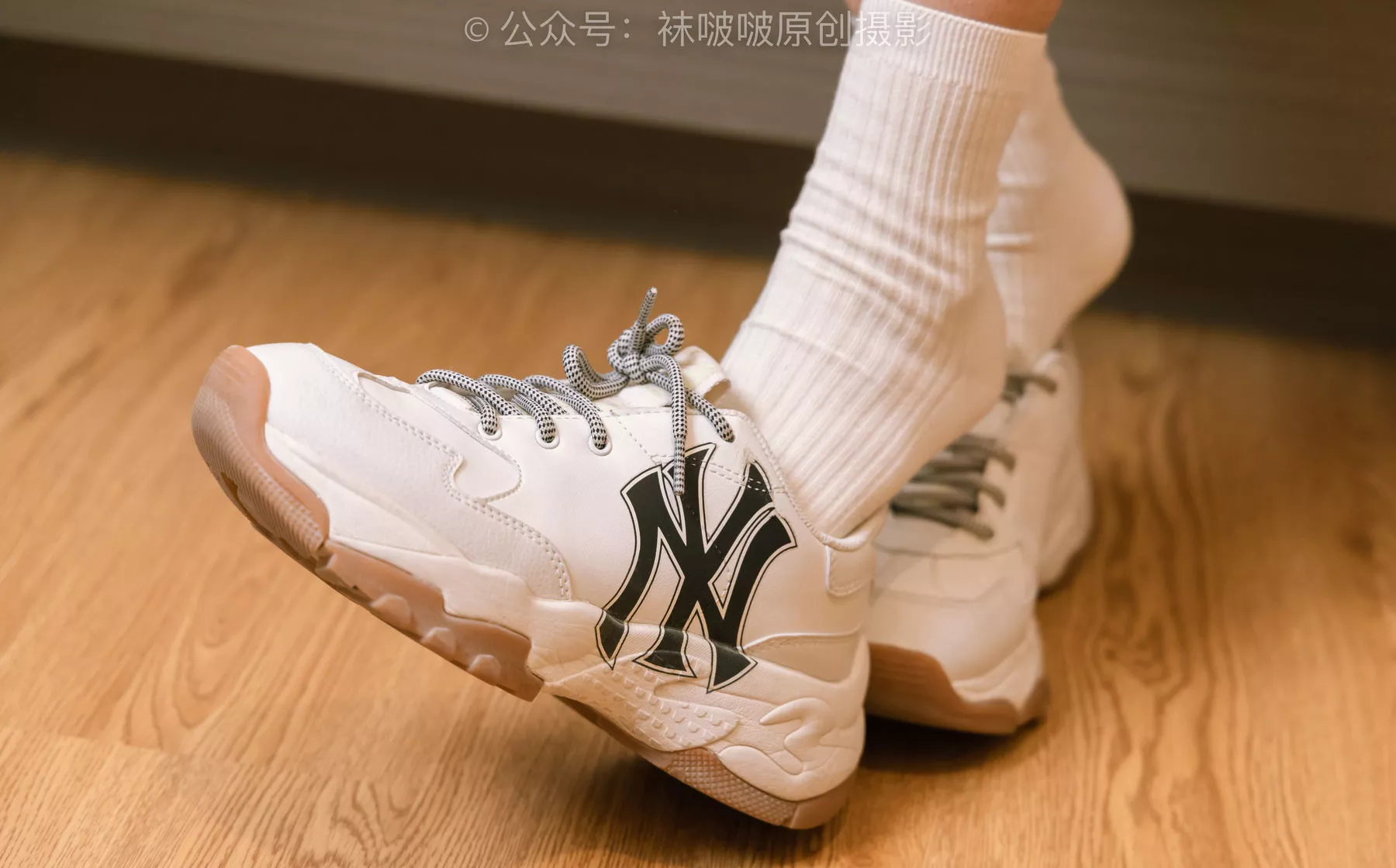 运动鞋、白棉袜、裸足【139P】 No.176 小安 BoBoSocks袜啵啵 P.6