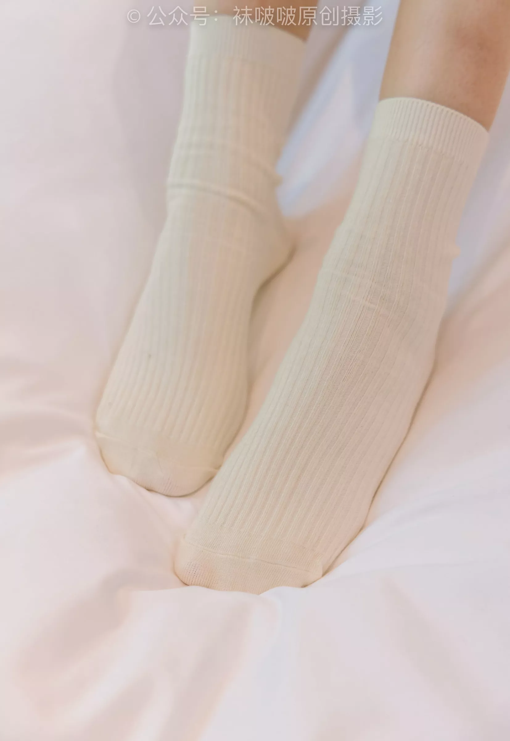 运动鞋、白棉袜、裸足【139P】 BoBoSocks袜啵啵 No.176 小安 P.17