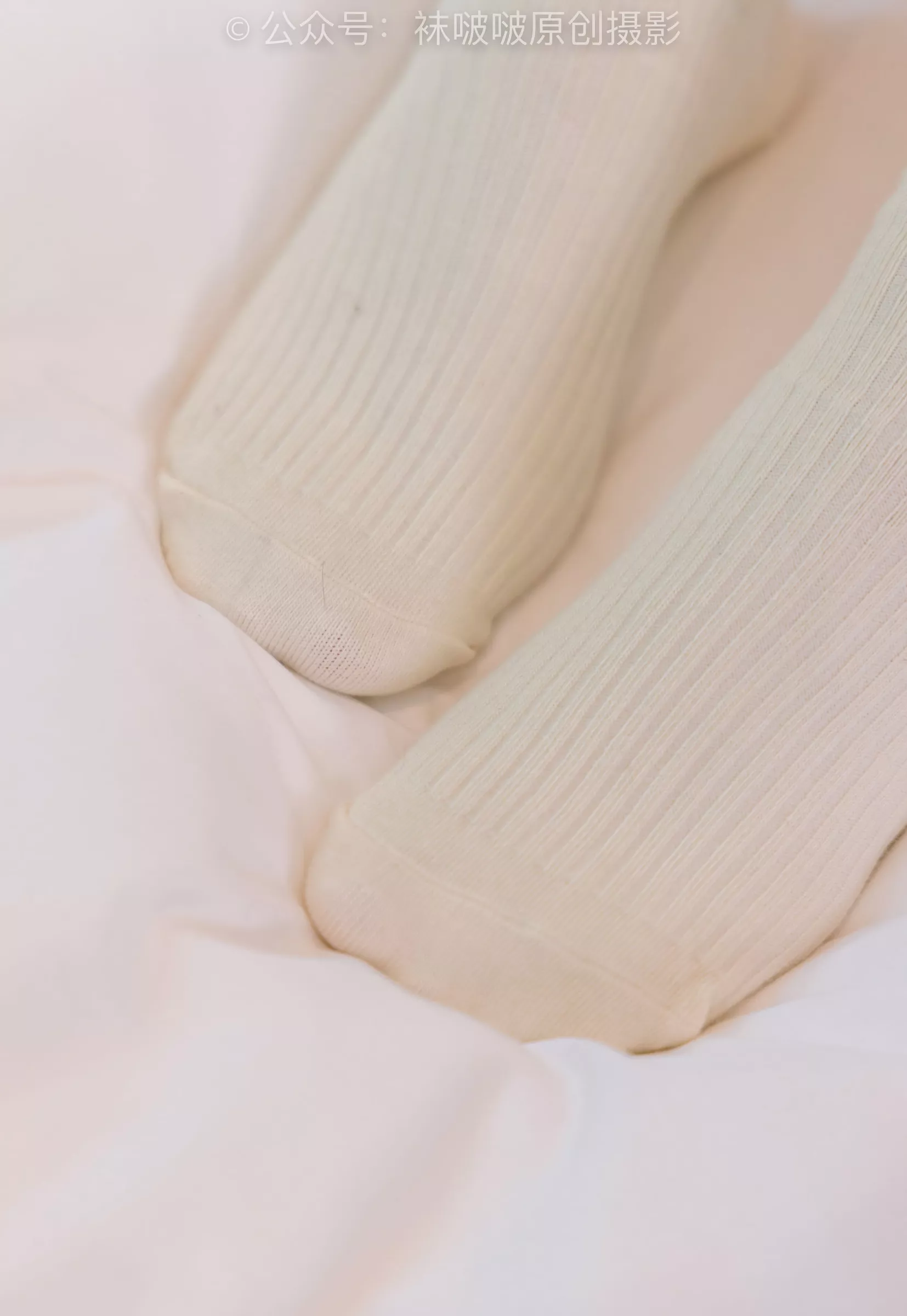运动鞋、白棉袜、裸足【139P】 BoBoSocks袜啵啵 No.176 小安 P.18