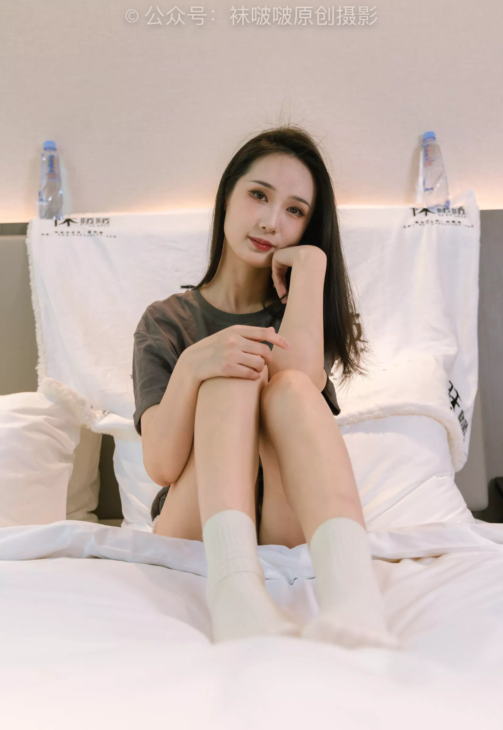 运动鞋、白棉袜、裸足【139P】 BoBoSocks袜啵啵 No.176 小安 P.18