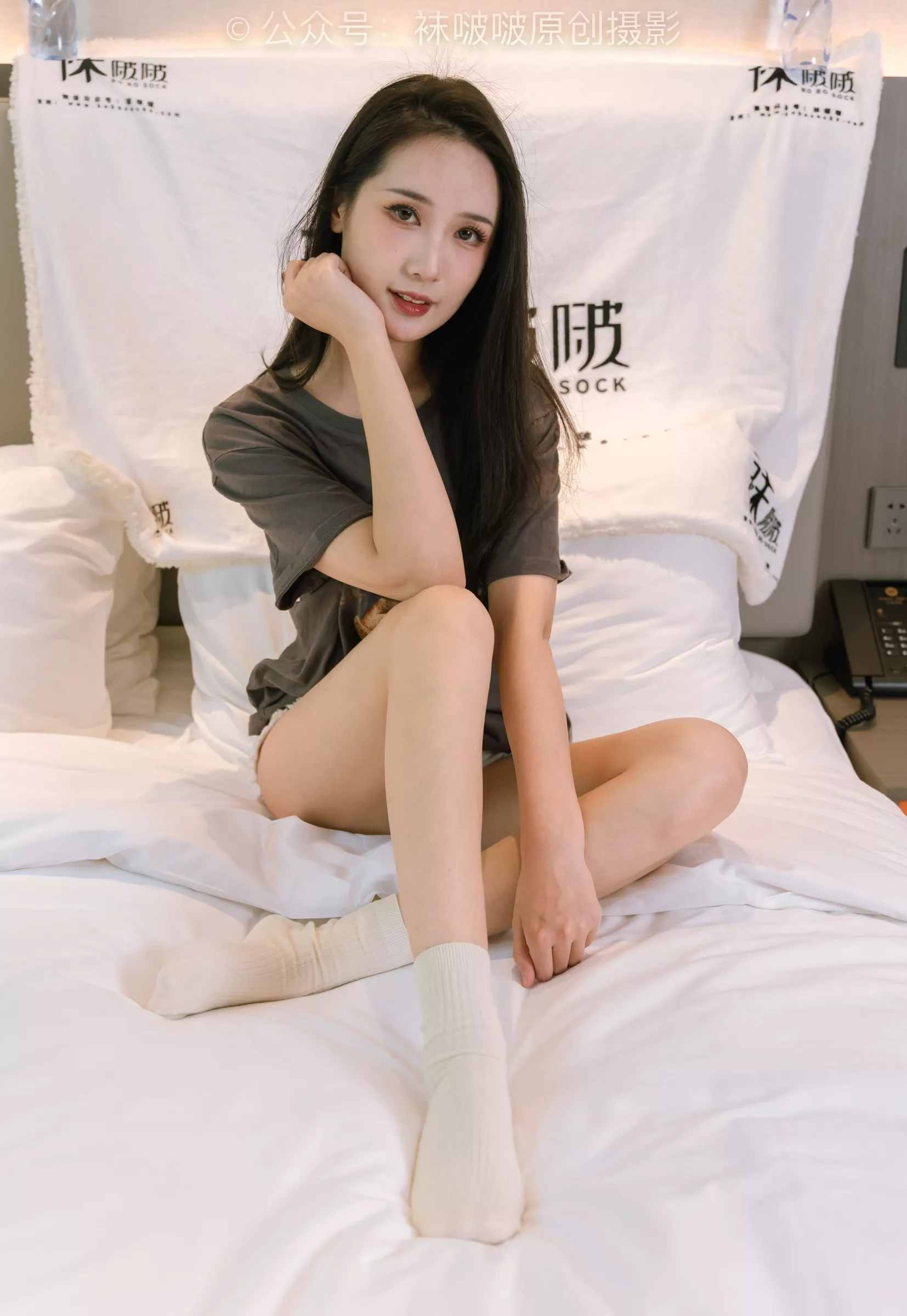 No.176 运动鞋、白棉袜、裸足【139P】 小安 BoBoSocks袜啵啵 P.21