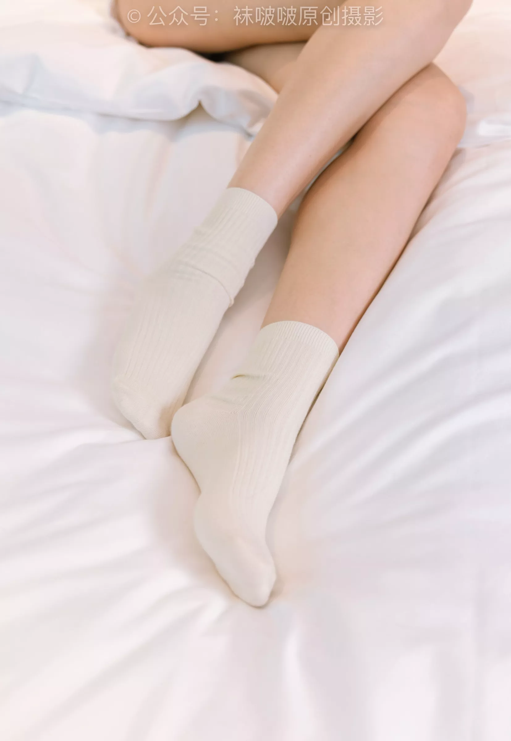 小安 No.176 运动鞋、白棉袜、裸足【139P】 BoBoSocks袜啵啵 P.22