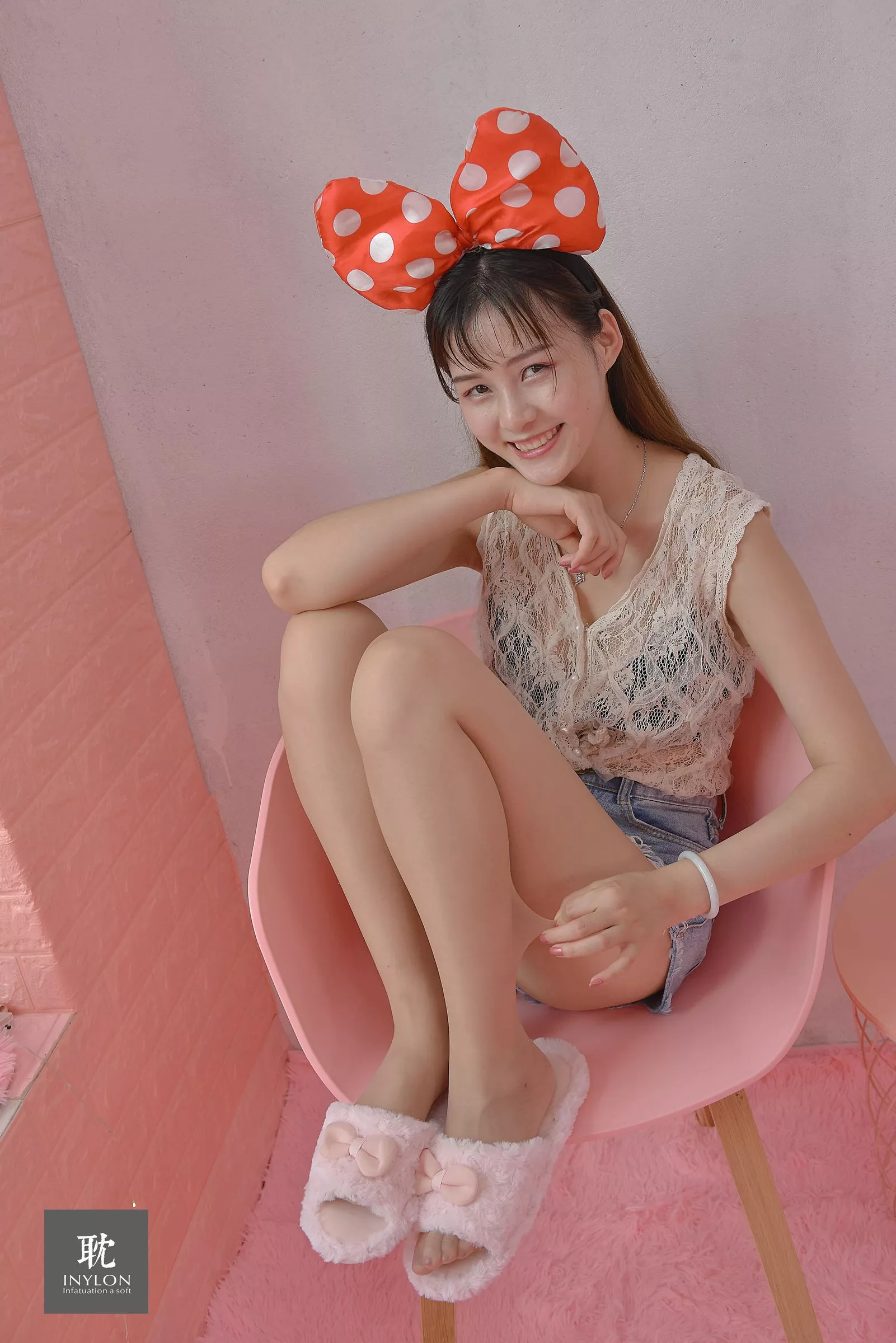 234 模特九妹 《快乐的丝袜》 【IESS普惠集】 P.1