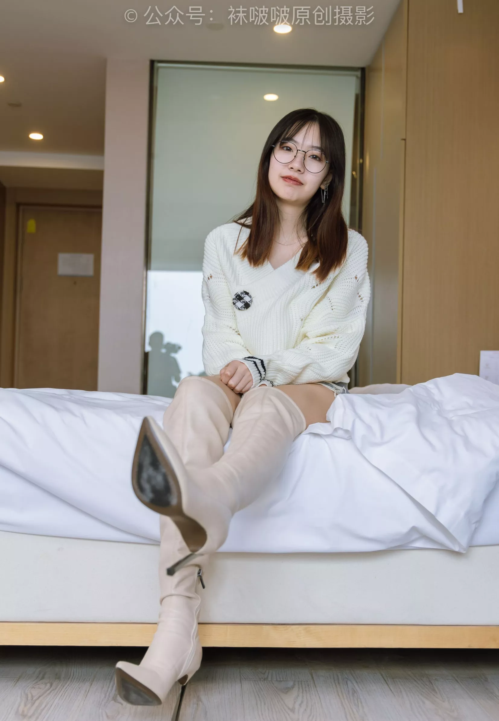 No.222 小甜豆 BoBoSocks袜啵啵 长靴、白棉袜、裸足【180P】 P.30