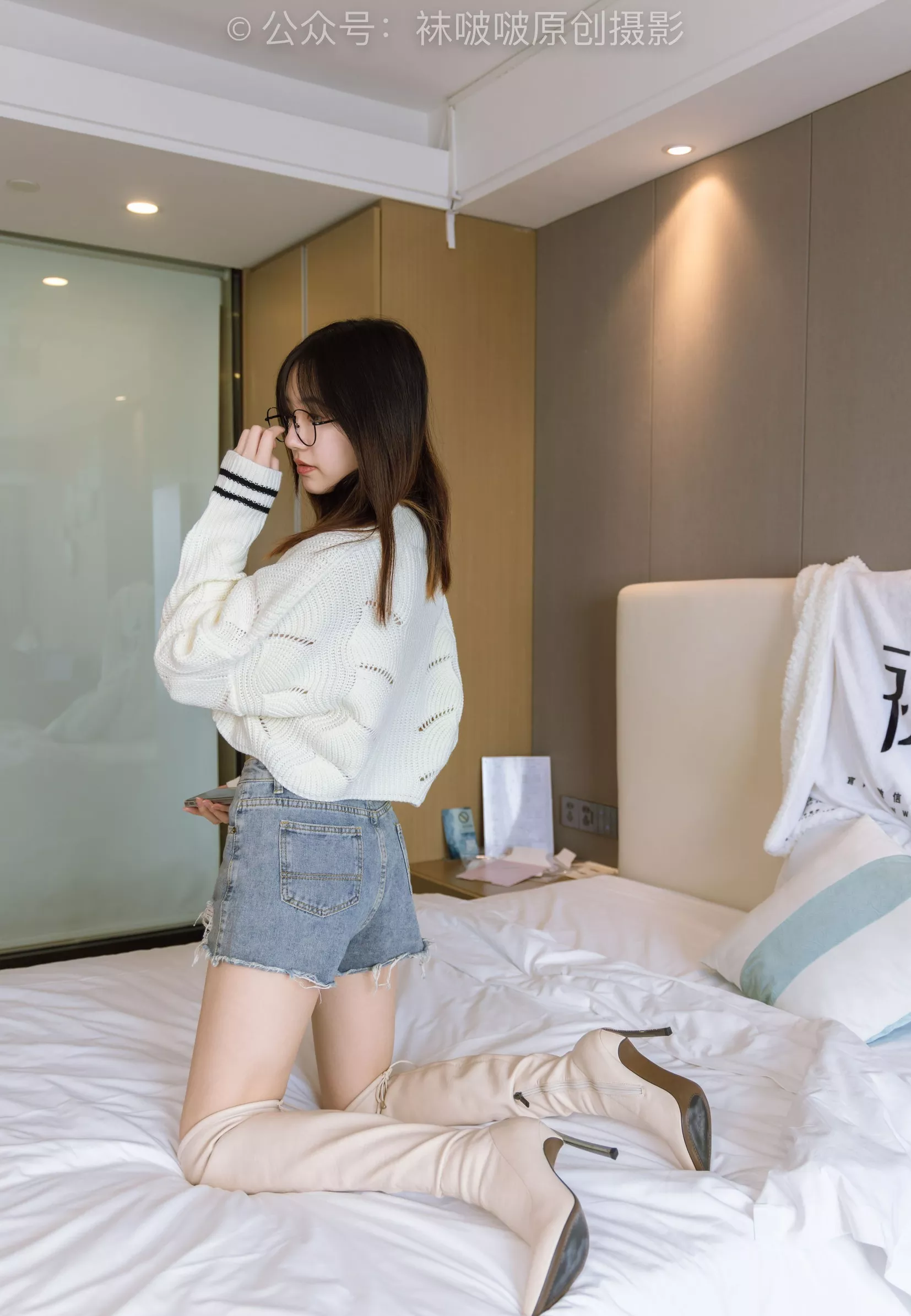 小甜豆 长靴、白棉袜、裸足【180P】 No.222 BoBoSocks袜啵啵 P.34