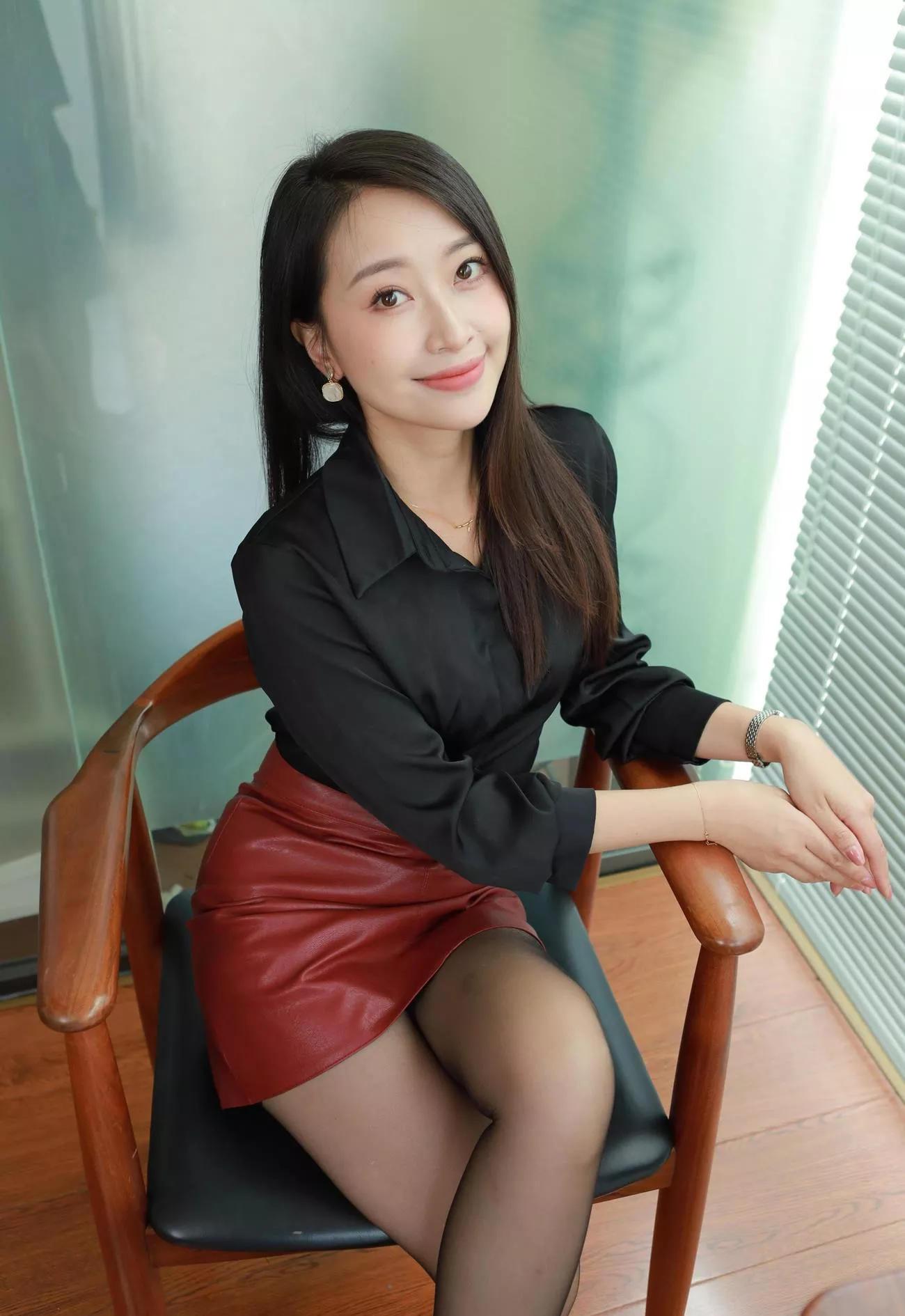 小婕《红棕丽人》【62P】 丝享家 No.1883 2024.10.28 【IESS异思趣向】 P.5