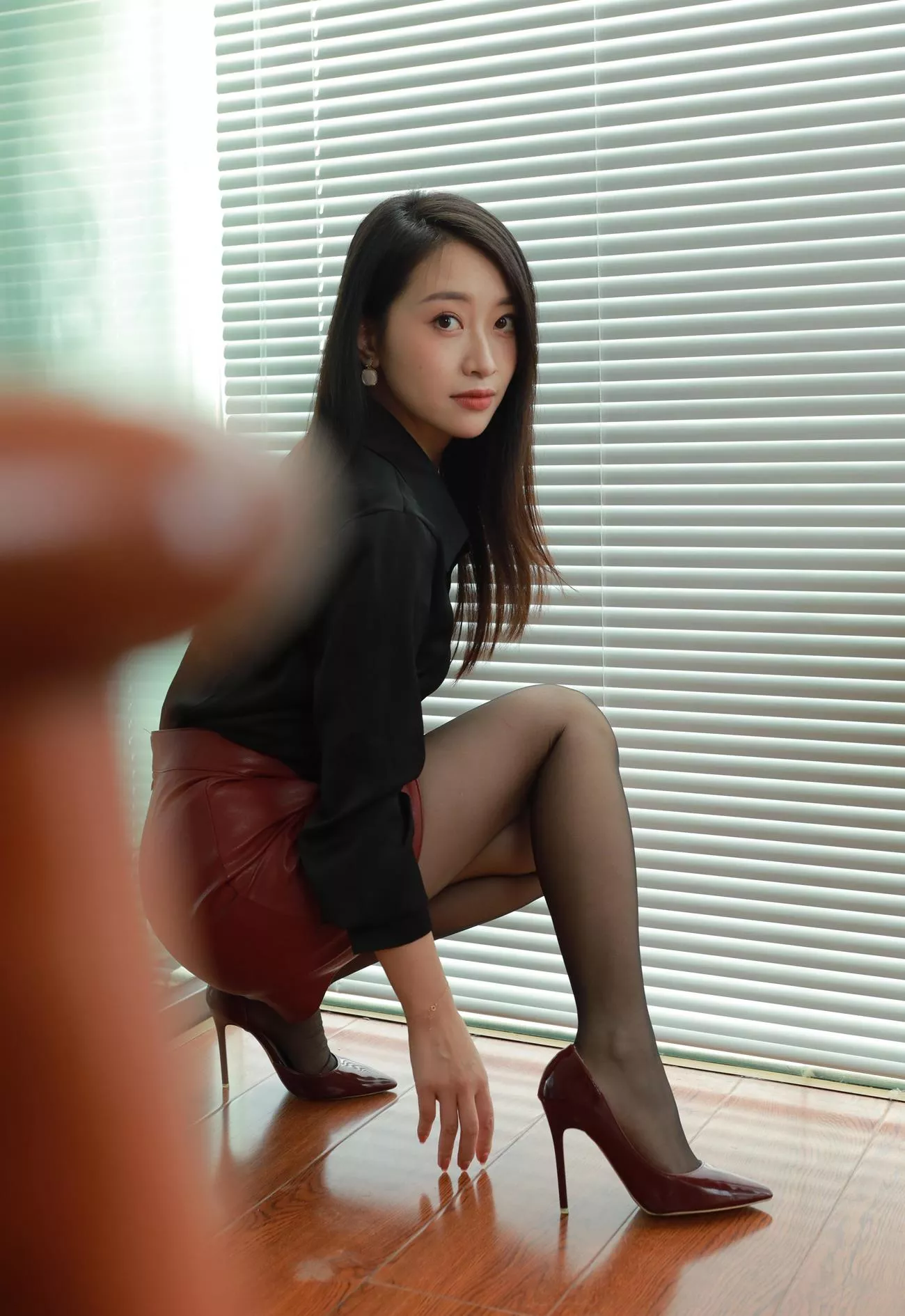2024.10.28 丝享家 No.1883 小婕《红棕丽人》【62P】 【IESS异思趣向】 P.12