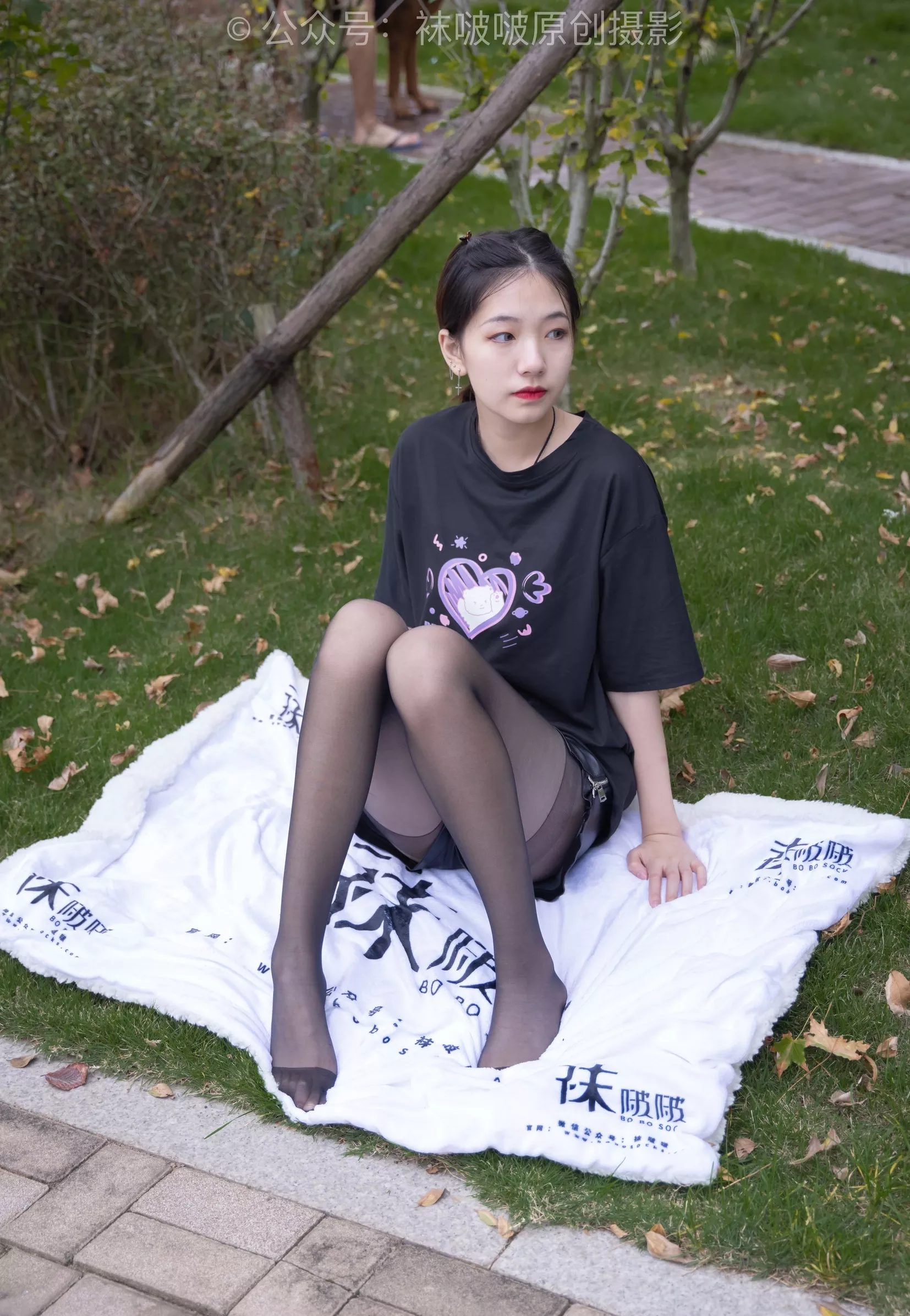 小甜豆 BoBoSocks袜啵啵 No.221 马丁靴、黑丝【133P】 P.8