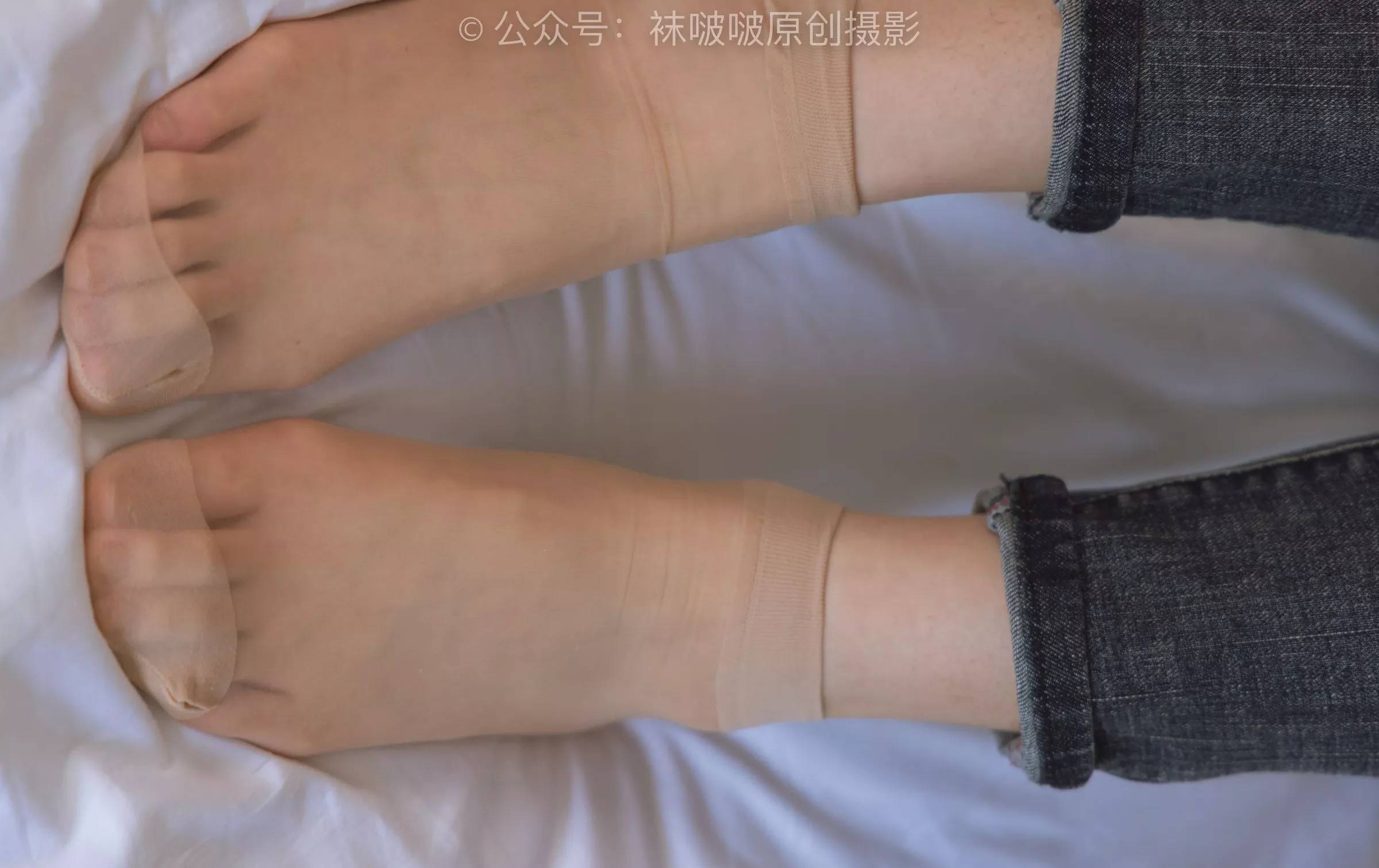 小沫 No.220 BoBoSocks袜啵啵 两双板鞋、短肉丝、裸足【140P】 P.28