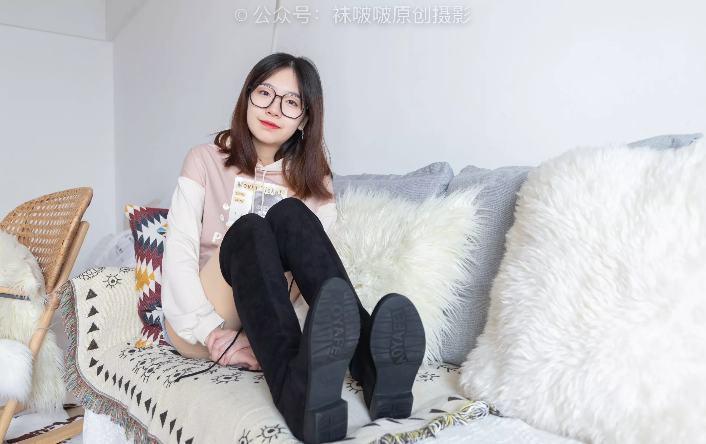 No.218 长靴、厚肉丝【140P】 BoBoSocks袜啵啵 小甜豆 P.18