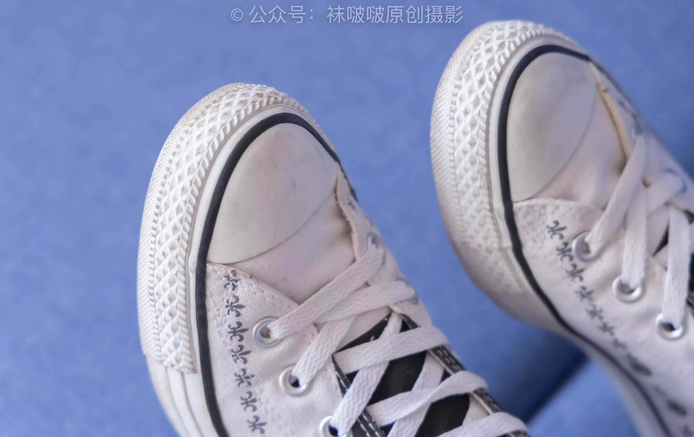 No.215 小甜豆 三双帆布鞋板鞋、厚白丝、黑丝【144P】 BoBoSocks袜啵啵 P.3