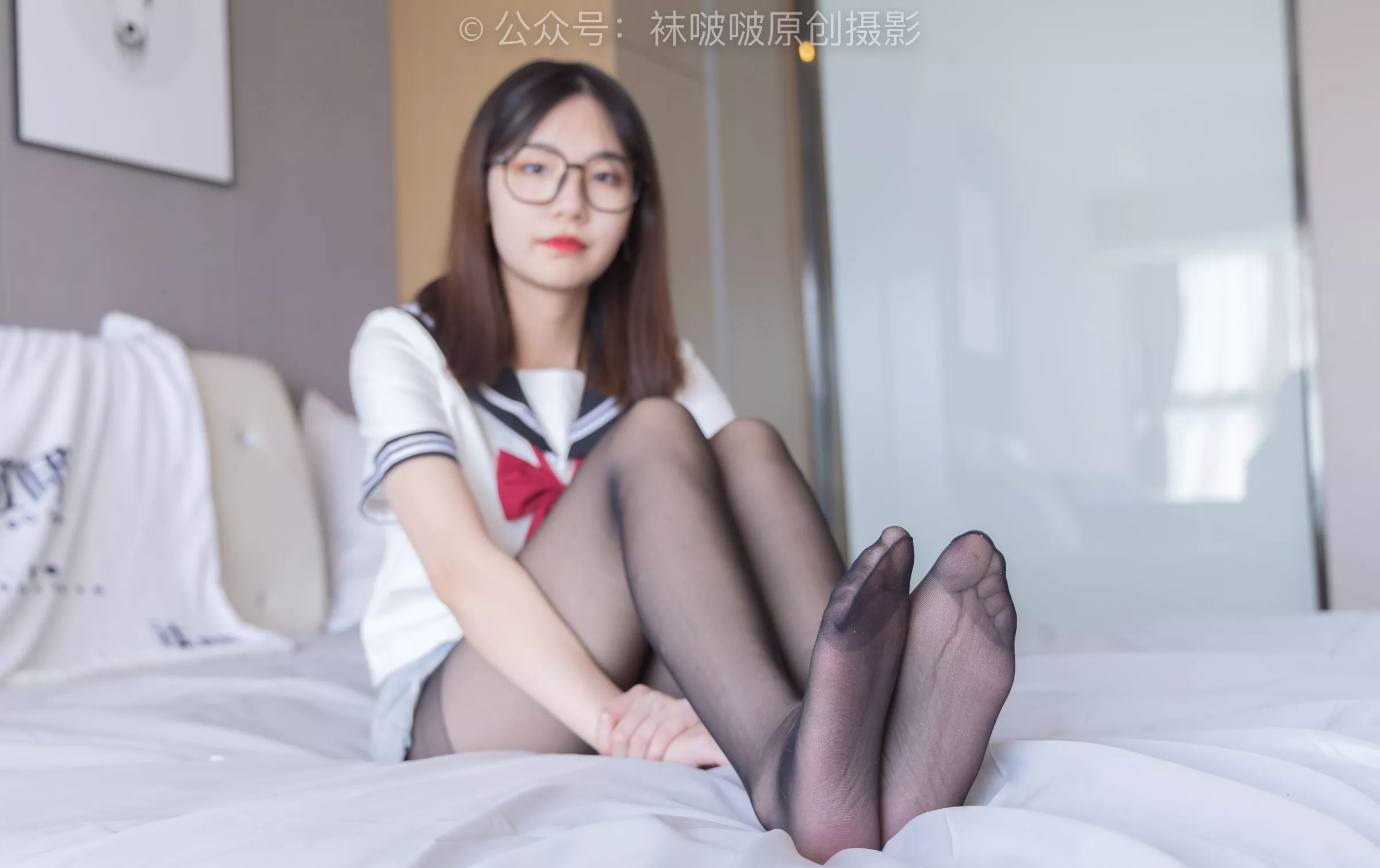 小甜豆 三双帆布鞋板鞋、厚白丝、黑丝【144P】 BoBoSocks袜啵啵 No.215 P.5