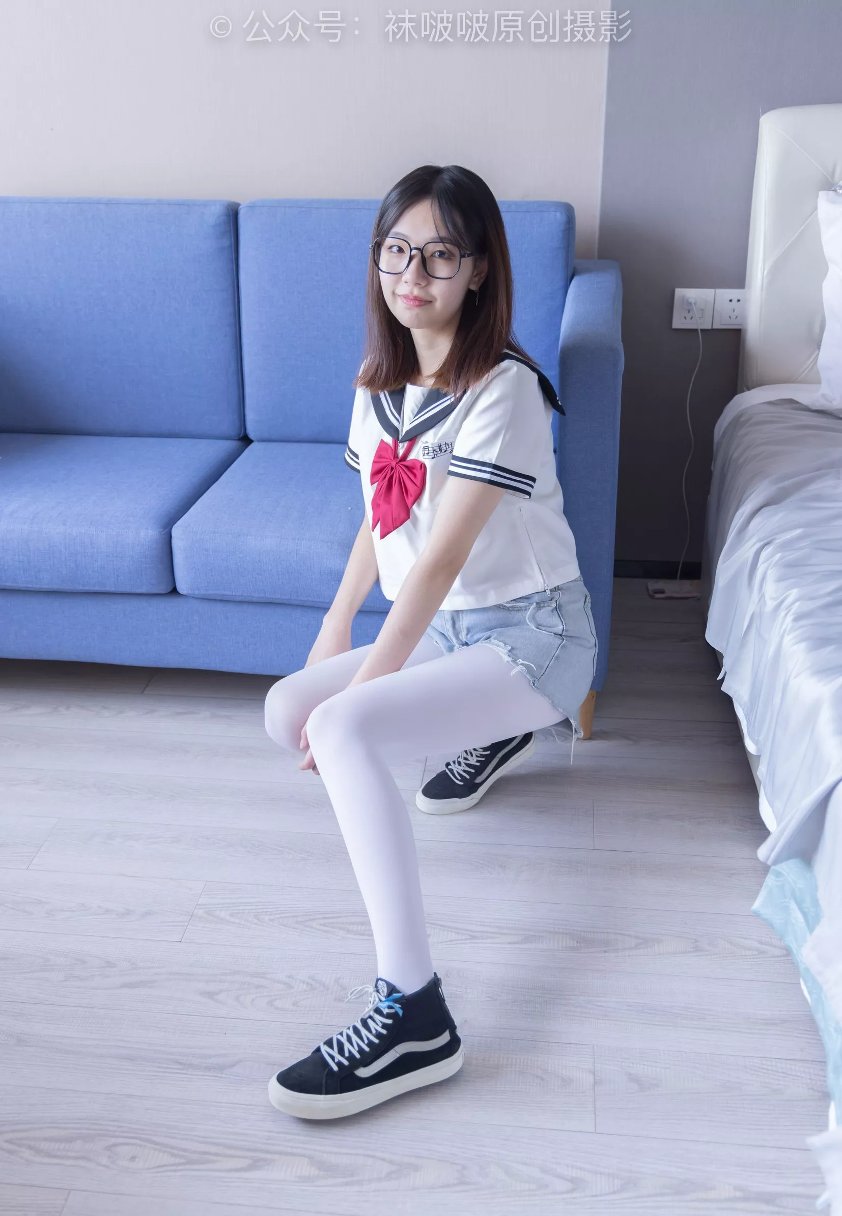 小甜豆 BoBoSocks袜啵啵 三双帆布鞋板鞋、厚白丝、黑丝【144P】 No.215 P.13