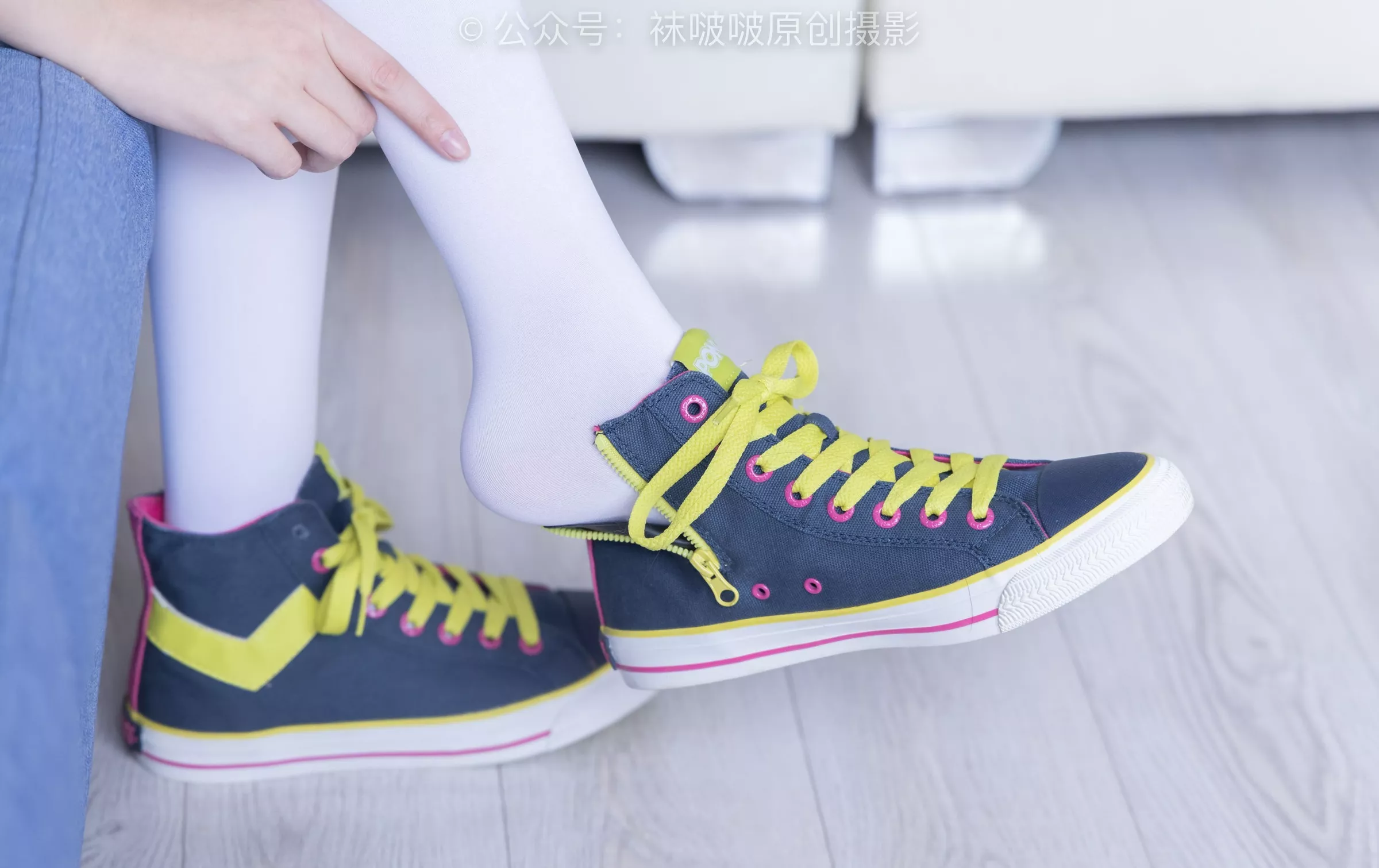 BoBoSocks袜啵啵 三双帆布鞋板鞋、厚白丝、黑丝【144P】 No.215 小甜豆 P.17