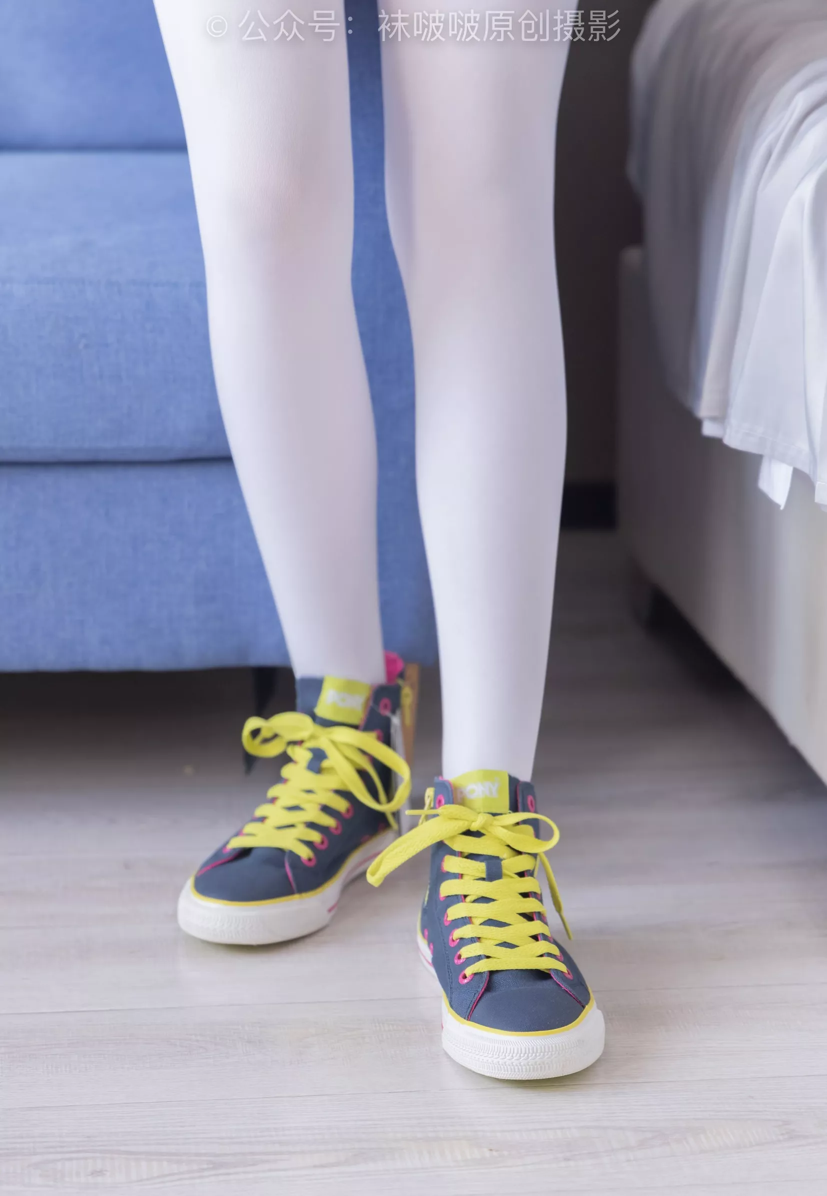 三双帆布鞋板鞋、厚白丝、黑丝【144P】 BoBoSocks袜啵啵 小甜豆 No.215 P.15
