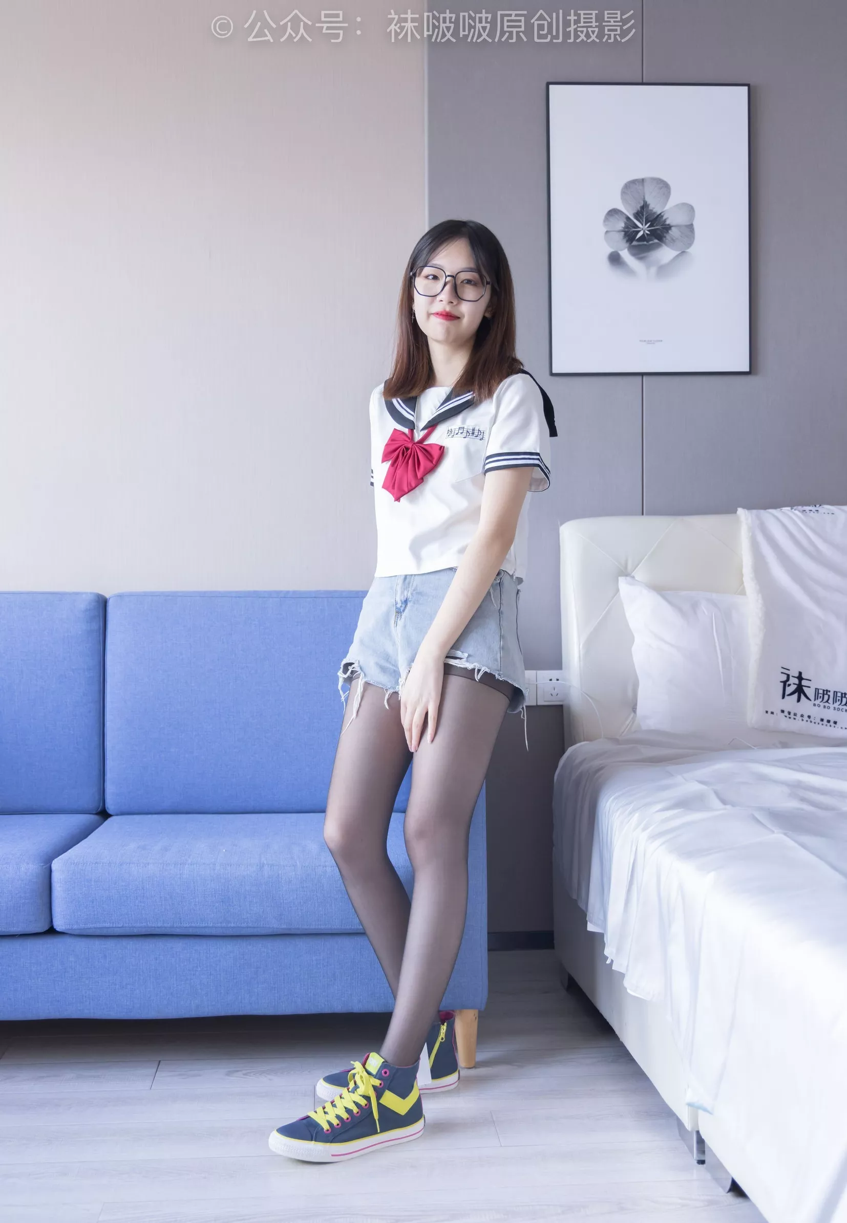 No.215 BoBoSocks袜啵啵 三双帆布鞋板鞋、厚白丝、黑丝【144P】 小甜豆 P.25
