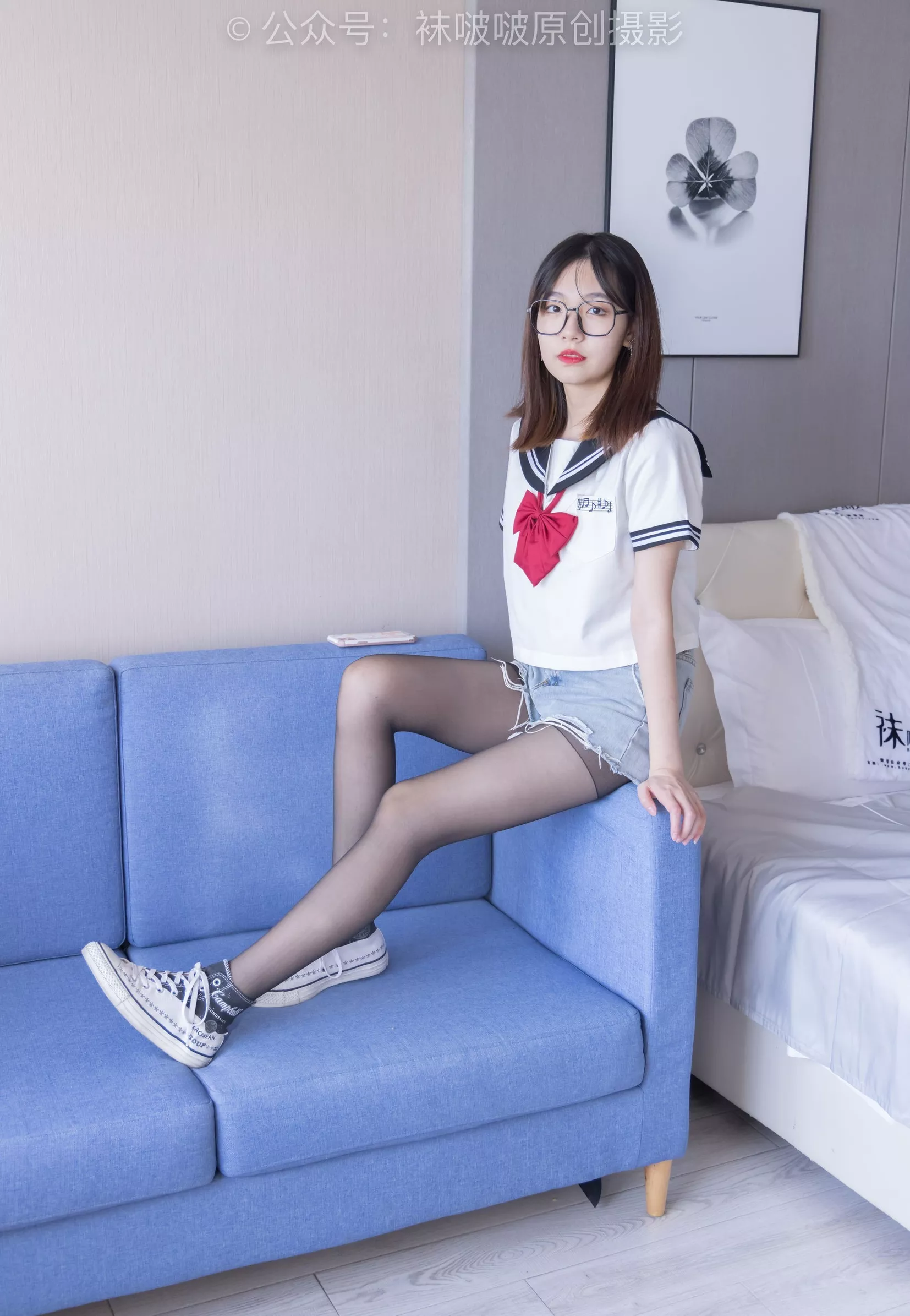 三双帆布鞋板鞋、厚白丝、黑丝【144P】 BoBoSocks袜啵啵 No.215 小甜豆 P.7