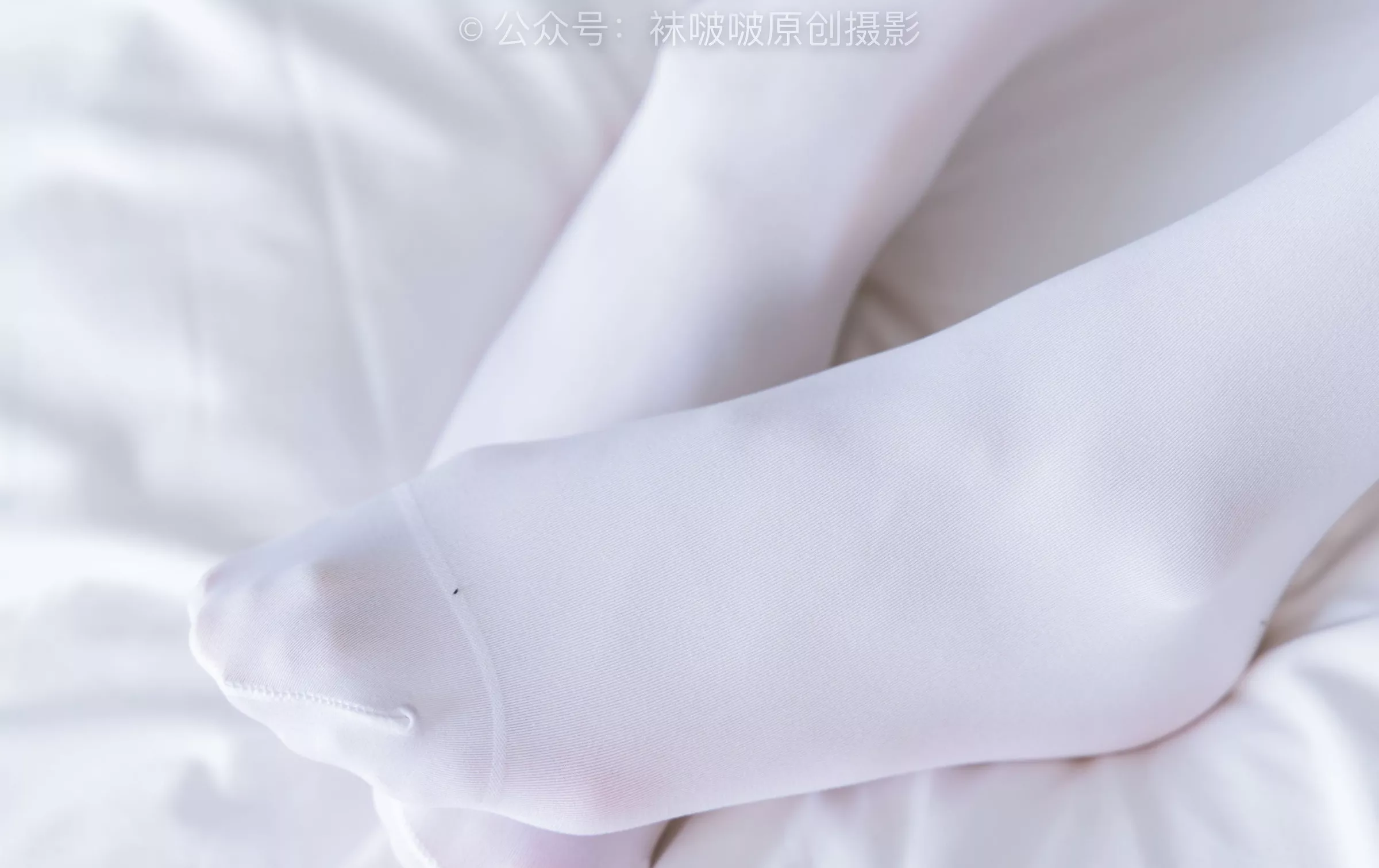No.214 小沫 BoBoSocks袜啵啵 黑色运动鞋、厚白丝【142P】 P.6
