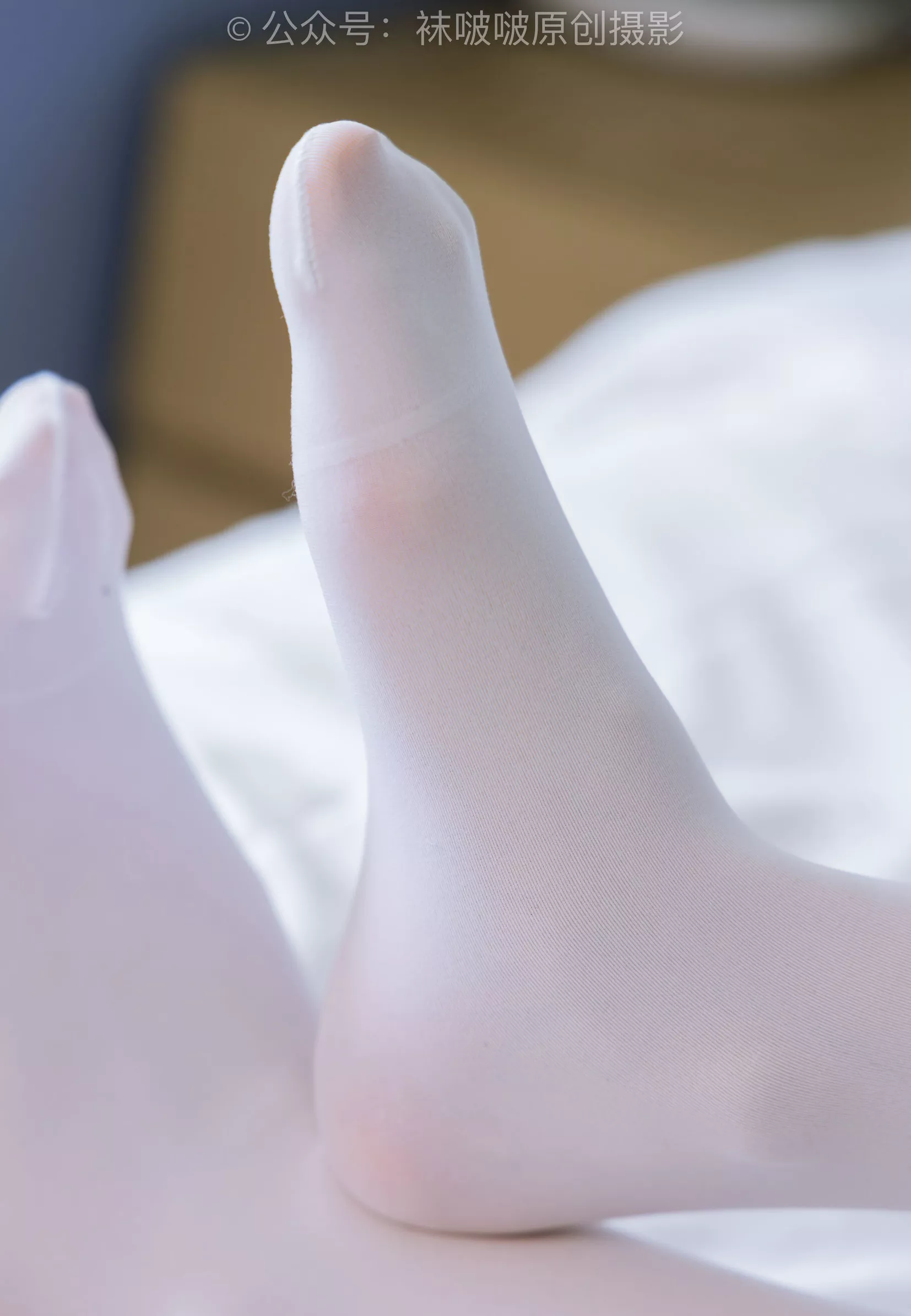 No.214 黑色运动鞋、厚白丝【142P】 小沫 BoBoSocks袜啵啵 P.8