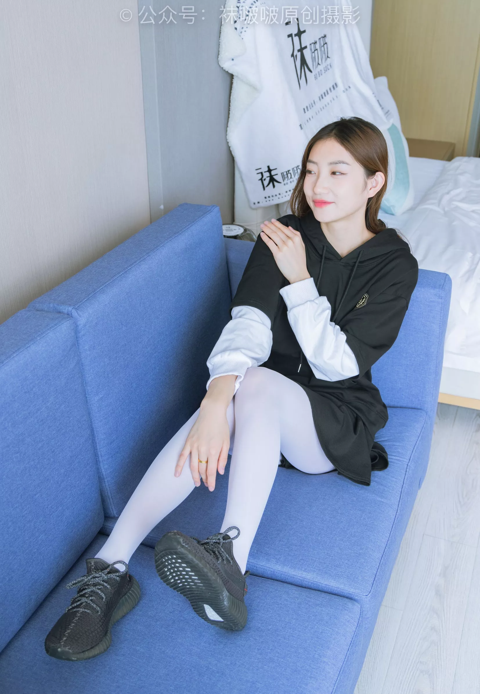 小沫 BoBoSocks袜啵啵 No.214 黑色运动鞋、厚白丝【142P】 P.16