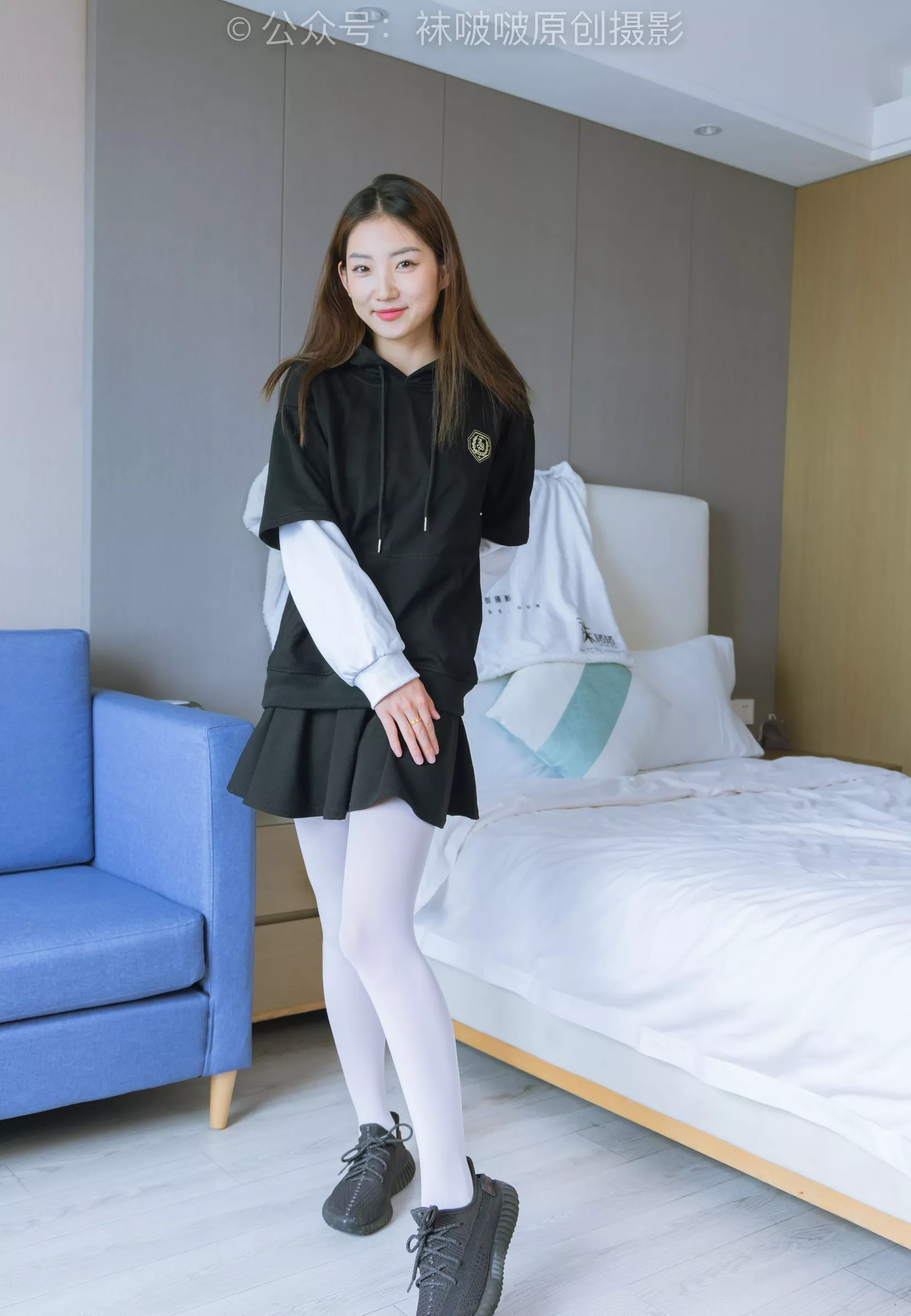 No.214 黑色运动鞋、厚白丝【142P】 BoBoSocks袜啵啵 小沫 P.18