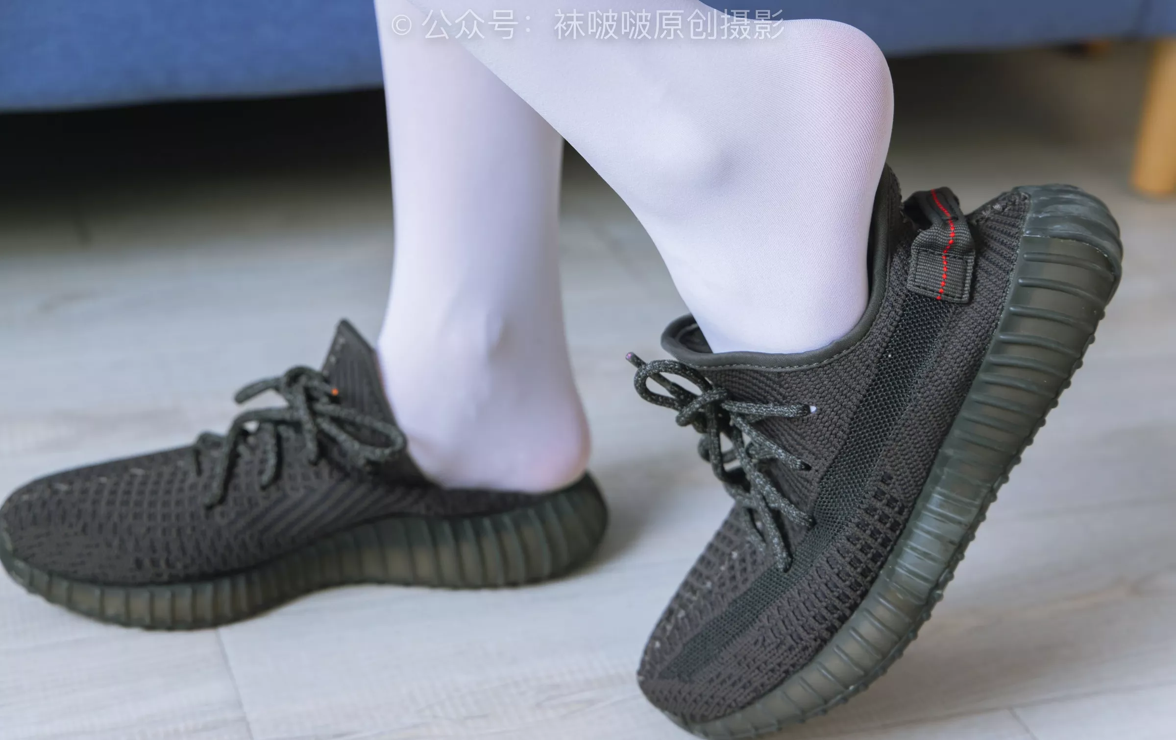小沫 黑色运动鞋、厚白丝【142P】 BoBoSocks袜啵啵 No.214 P.19