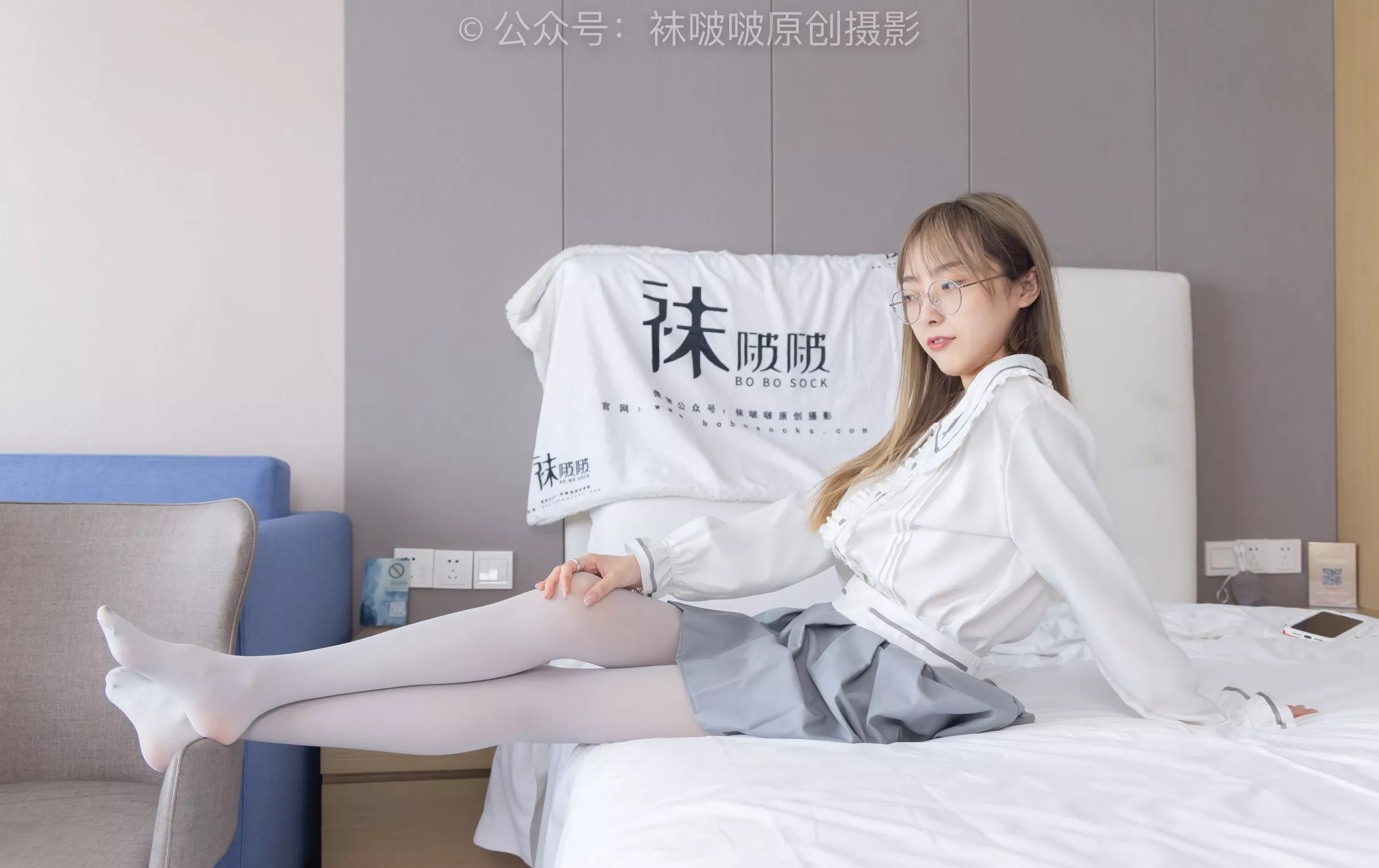 No.213 稚予 黑皮鞋、厚灰丝【140P】 BoBoSocks袜啵啵 P.3
