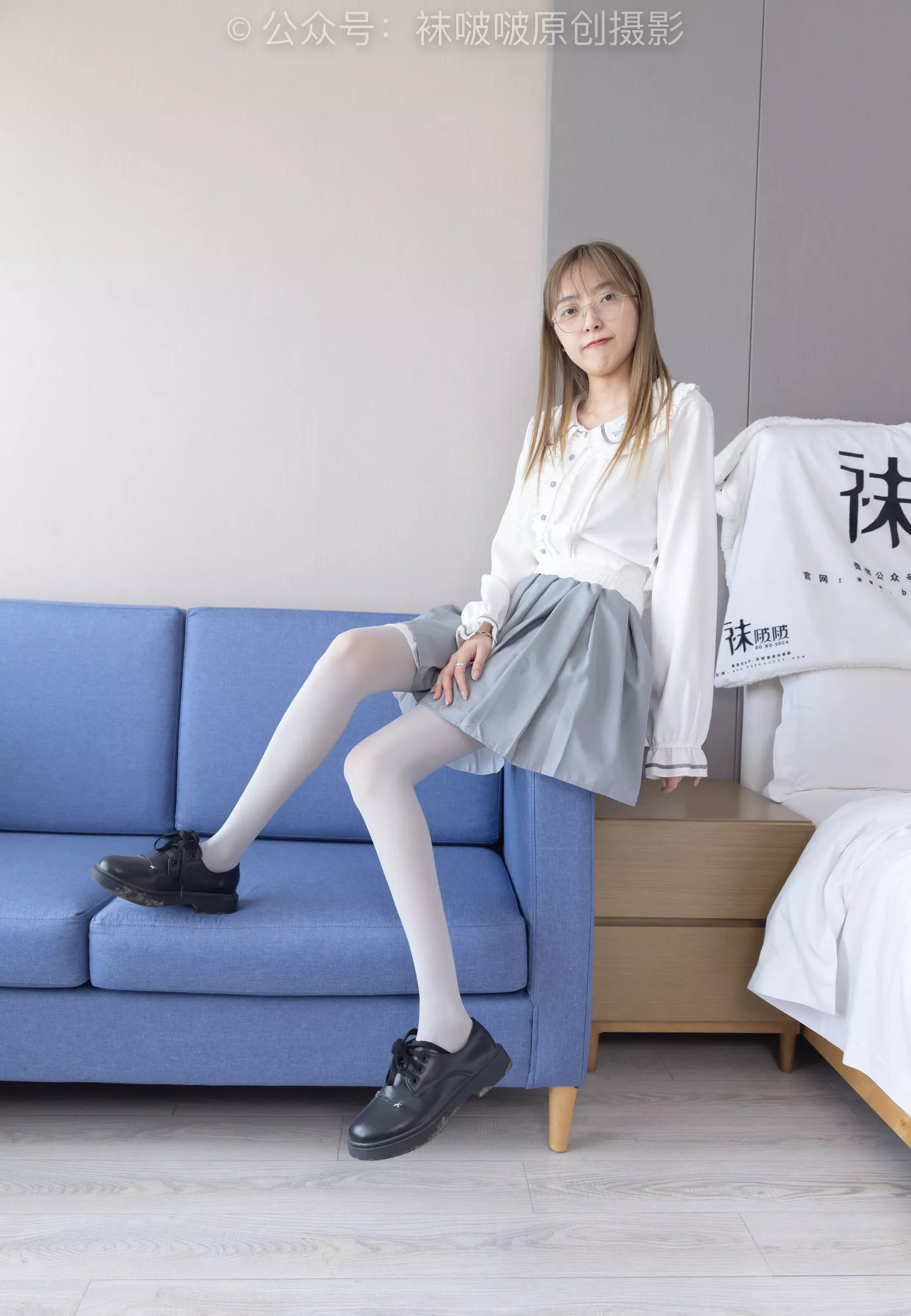 稚予 No.213 BoBoSocks袜啵啵 黑皮鞋、厚灰丝【140P】 P.18