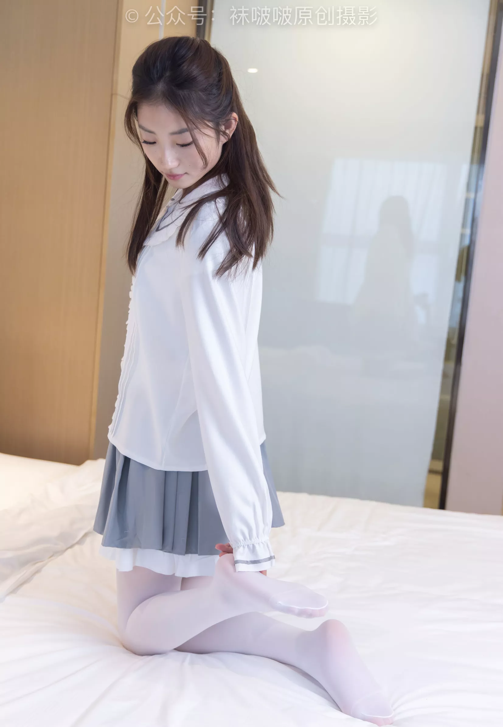 高跟鞋、厚白丝【142P】 BoBoSocks袜啵啵 No.211 小沫 P.2