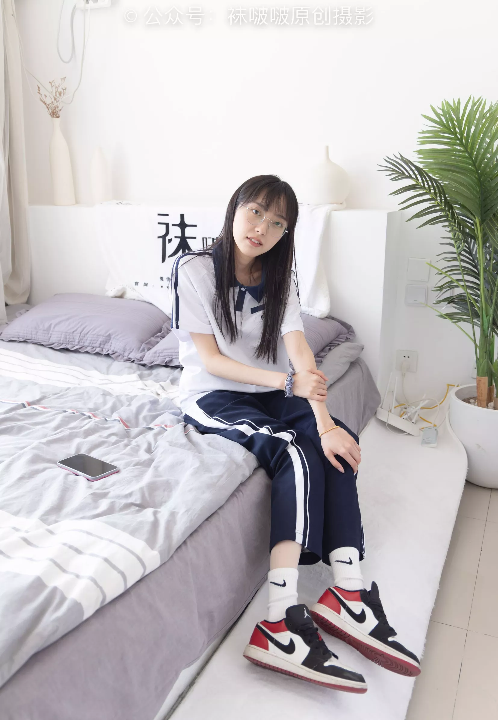 稚予 aj板鞋、白棉袜、油亮白丝、校服裤里丝【140P】 No.207 BoBoSocks袜啵啵 P.9