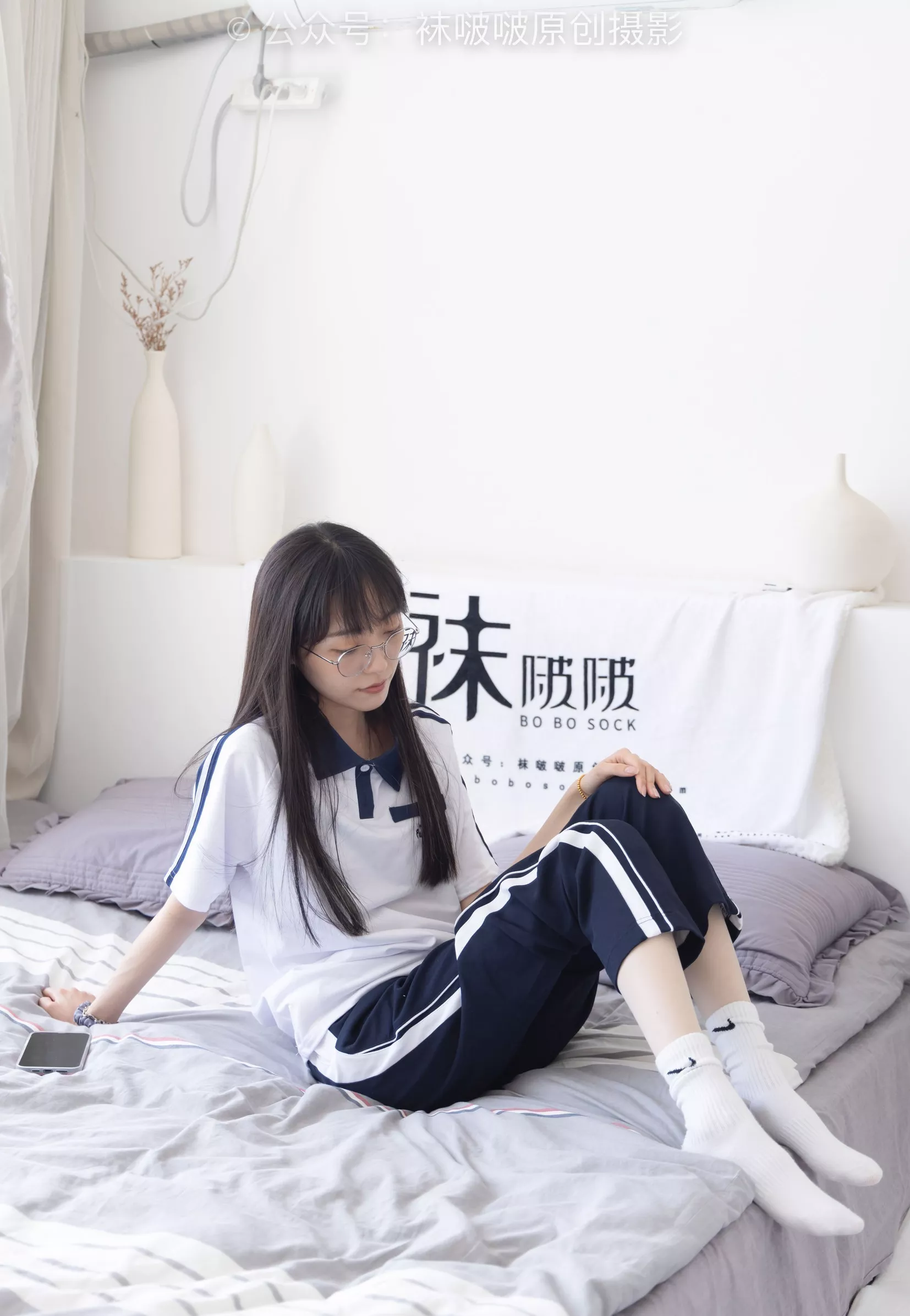 aj板鞋、白棉袜、油亮白丝、校服裤里丝【140P】 No.207 BoBoSocks袜啵啵 稚予 P.18