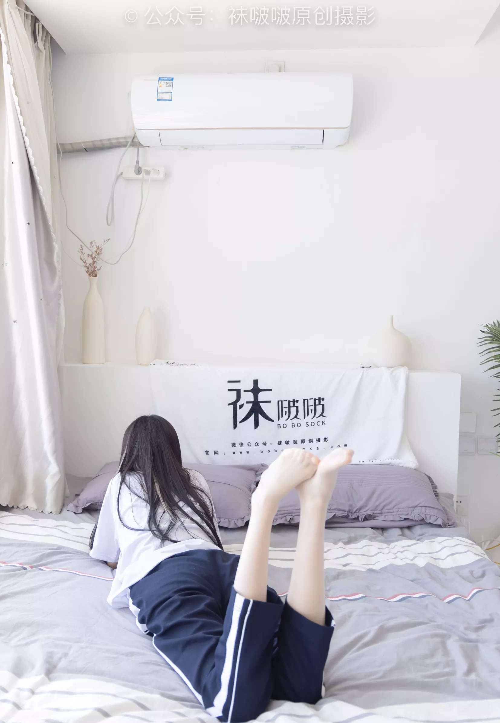 稚予 BoBoSocks袜啵啵 No.207 aj板鞋、白棉袜、油亮白丝、校服裤里丝【140P】 P.25