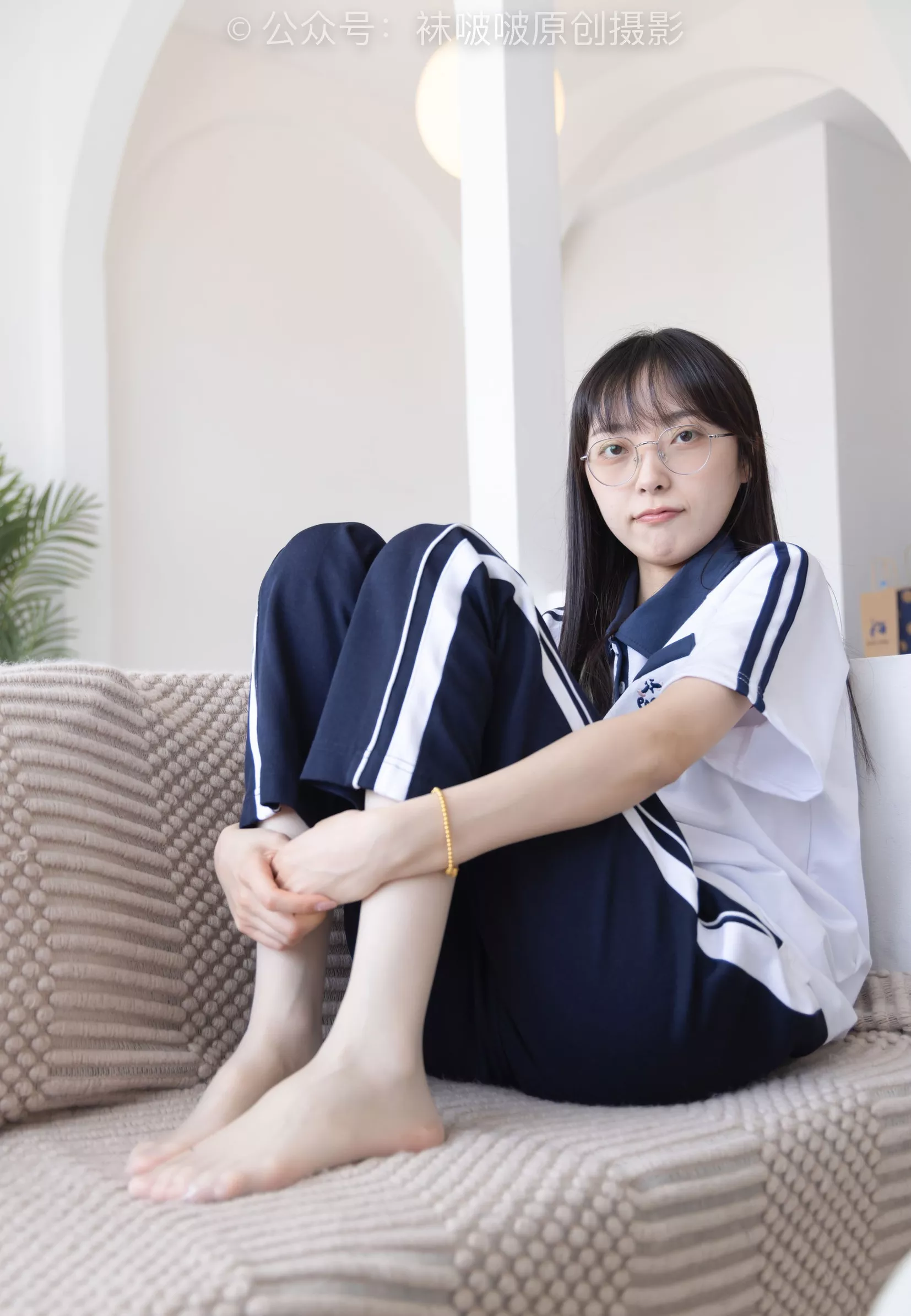 No.207 aj板鞋、白棉袜、油亮白丝、校服裤里丝【140P】 BoBoSocks袜啵啵 稚予 P.4