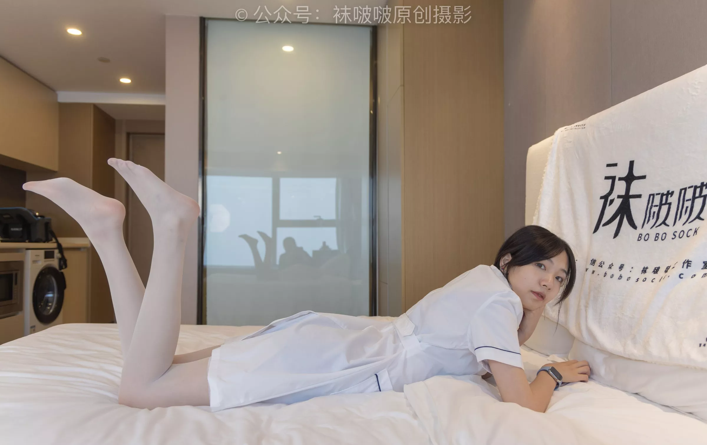 BoBoSocks袜啵啵 绑带凉鞋、白丝大腿袜、小护士服【142P】 No.206 小甜豆 P.4
