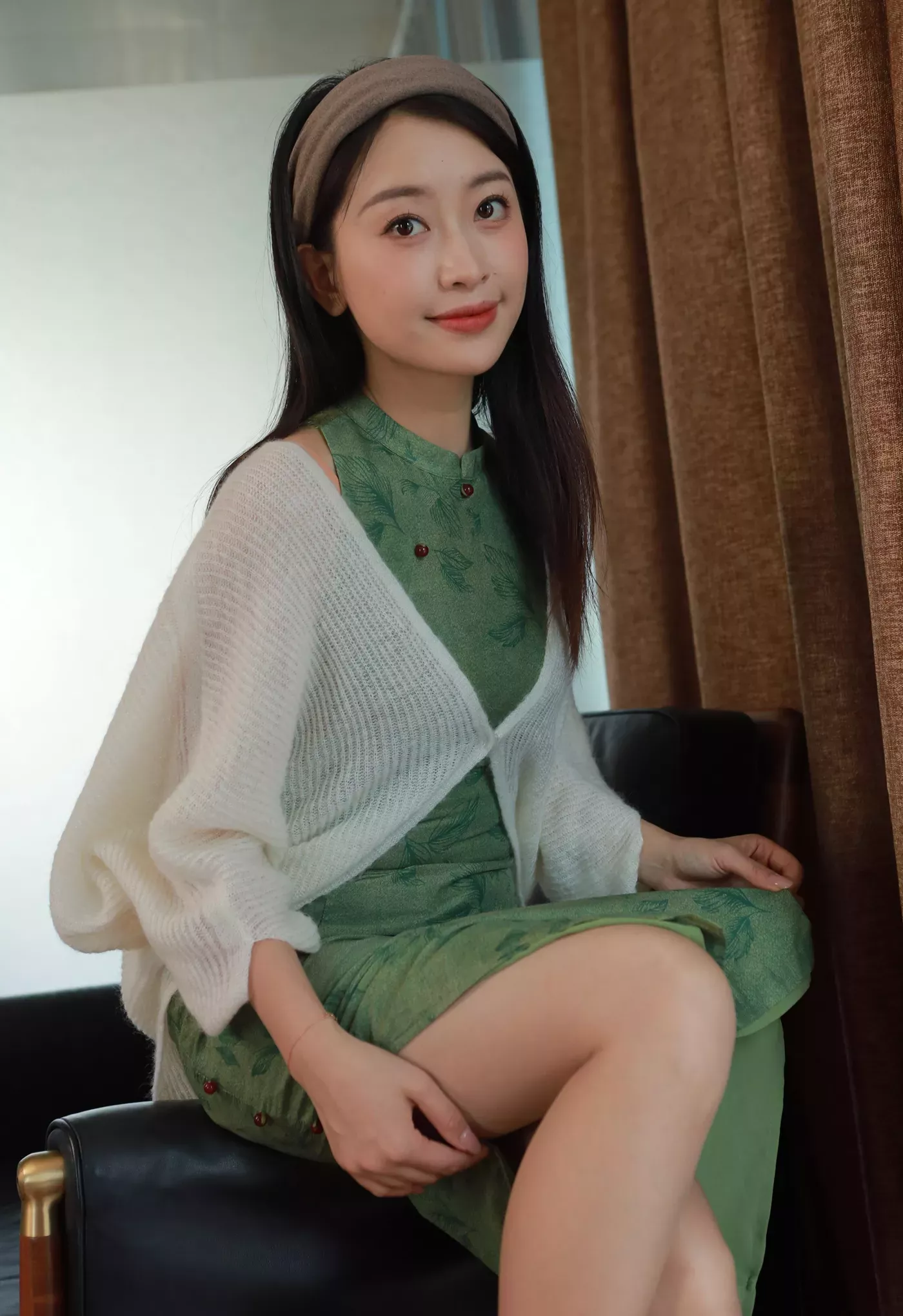 丝享家 小婕《一抹青黛》【94P】 No.1918 2024.12.8 【IESS异思趣向】 P.19