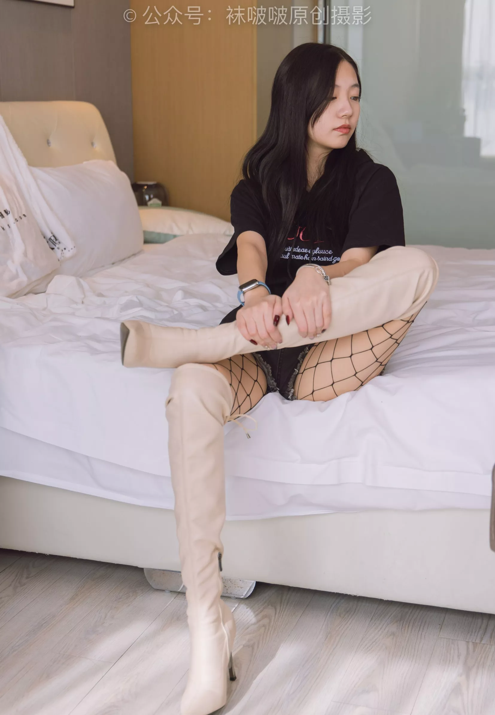 No.203 三双靴子、黑丝、网袜【144P】 BoBoSocks袜啵啵 P.25