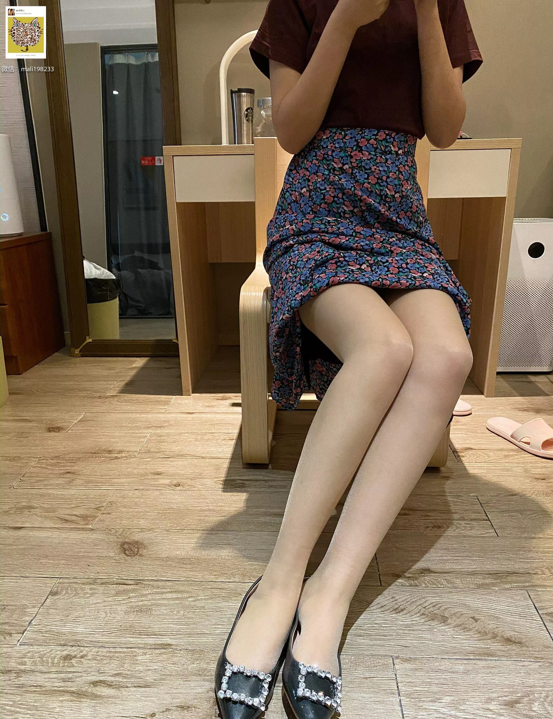 No.26 暖暖 【ISS系列】 丝袜美腿写真 P.5