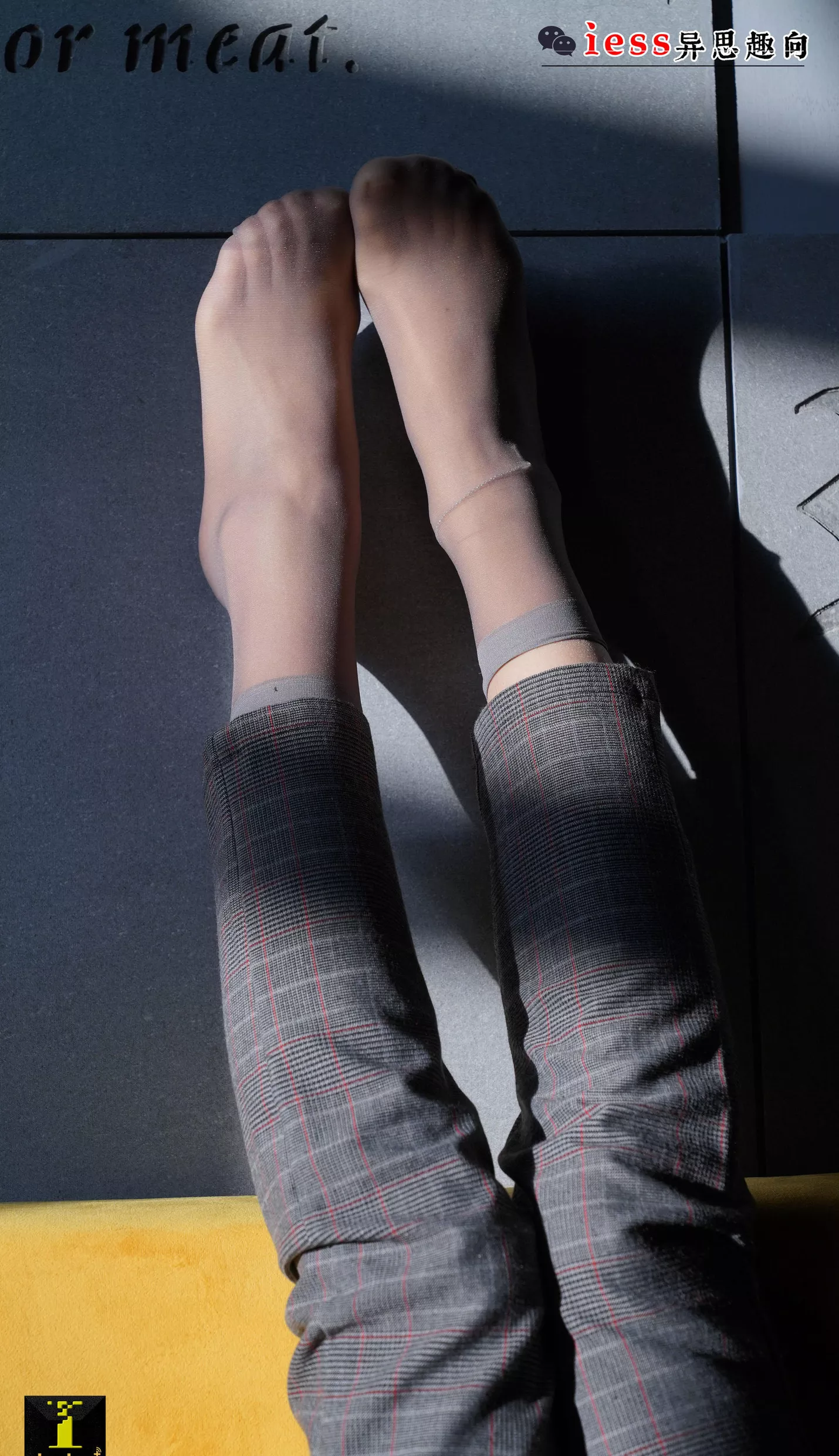 模特格格 《精彩的短灰丝特写》 【IESS普惠集】 132 P.12