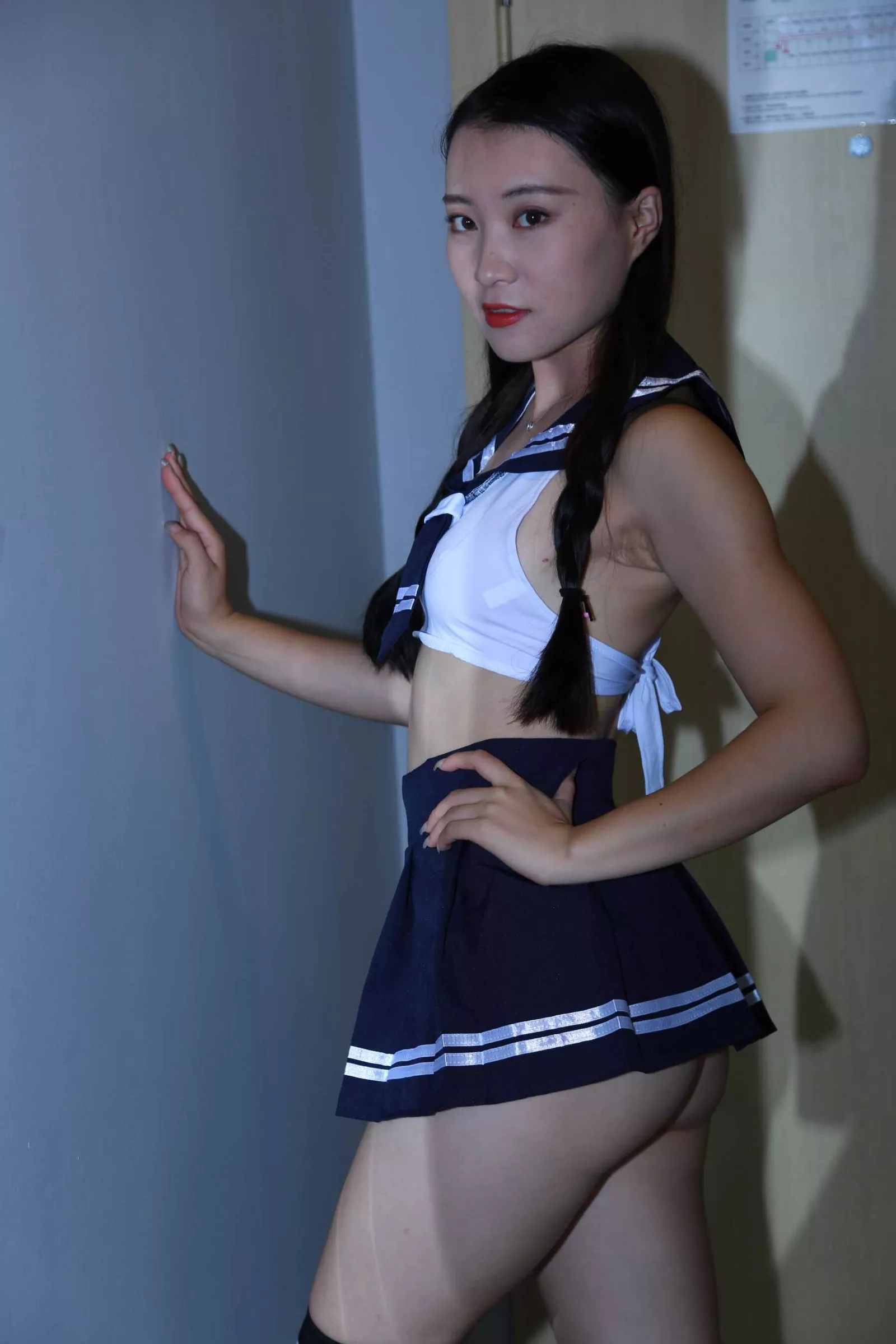肉肉【叮叮】 国模 人体私拍套图 大尺度 P.2