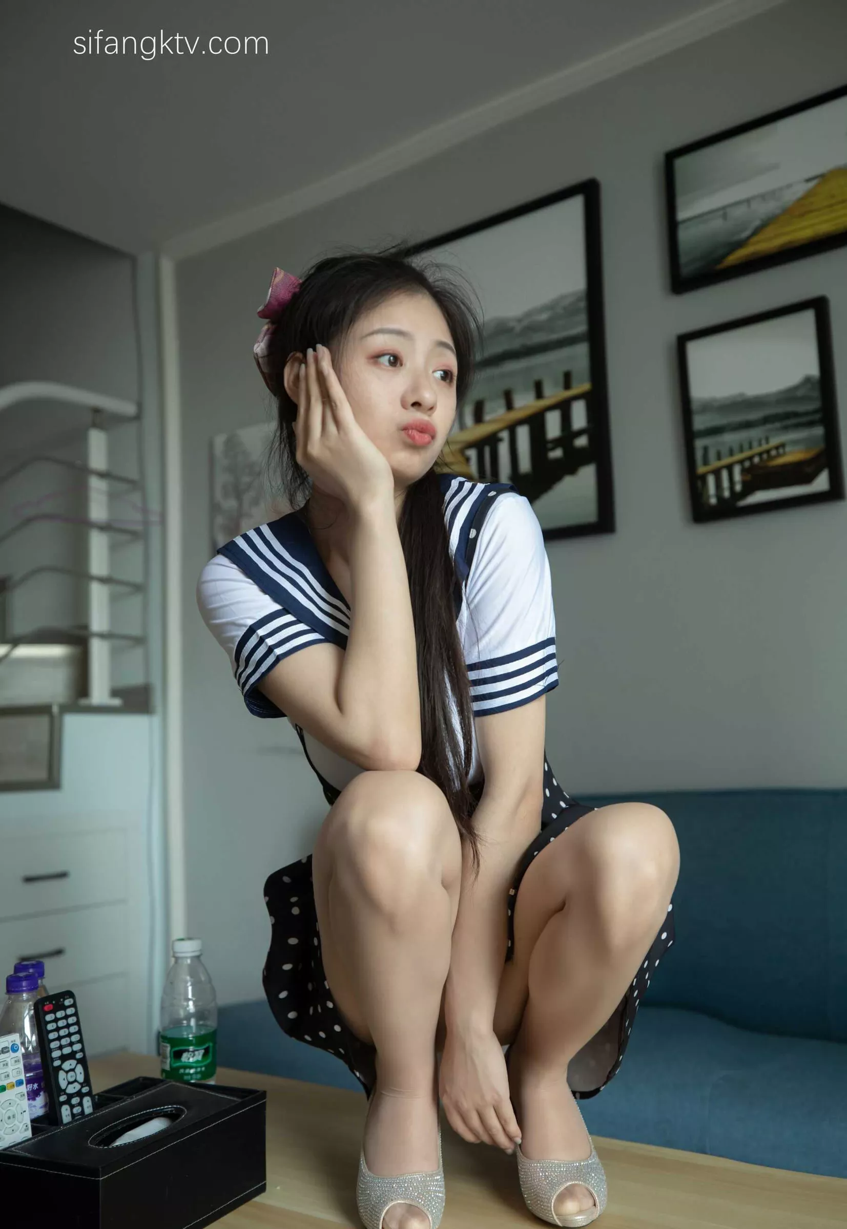 小馨性感写真套图 国模 P.2