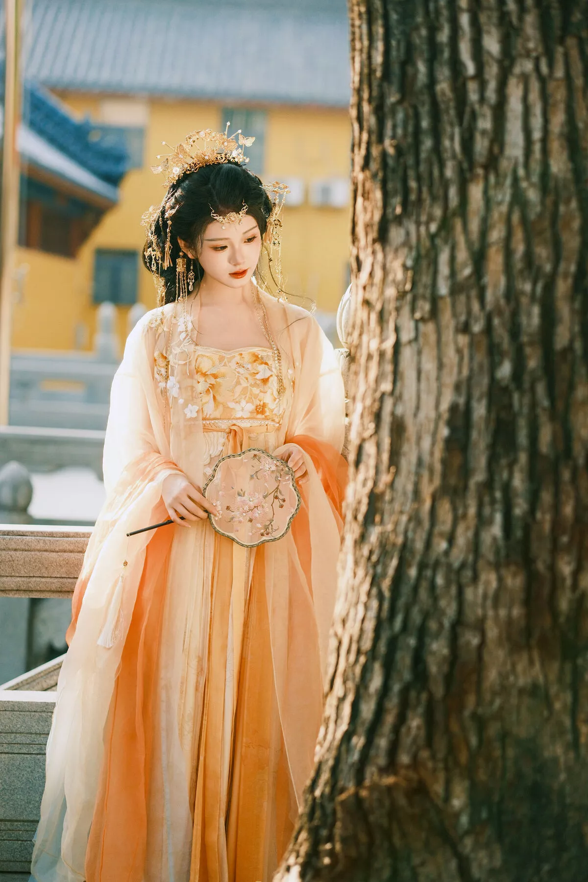 Yue YiTuYu艺图语 Li No.8002 P.1