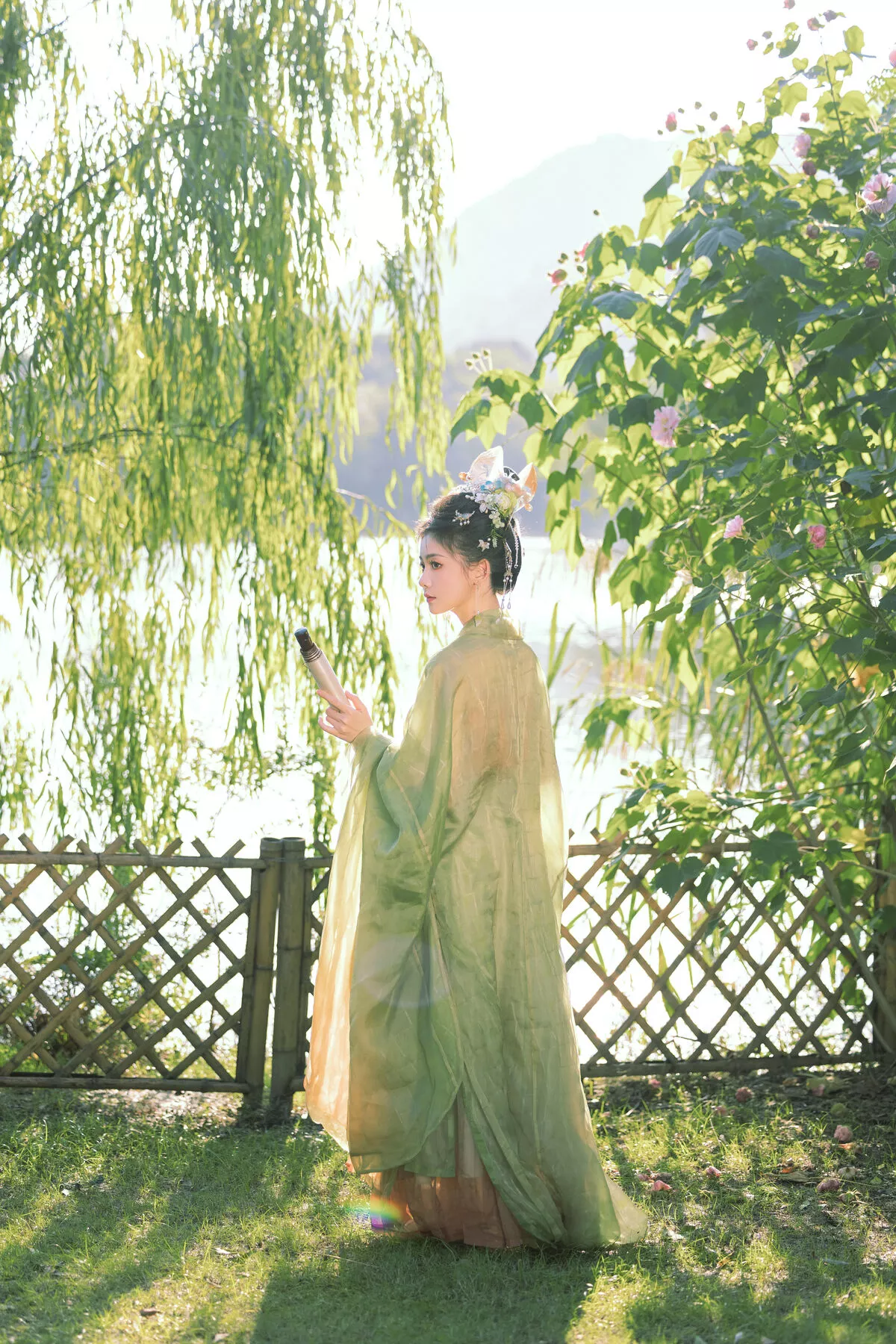Shi YiTuYu艺图语 Zi Du Wo 3 No.7991 Bu P.4