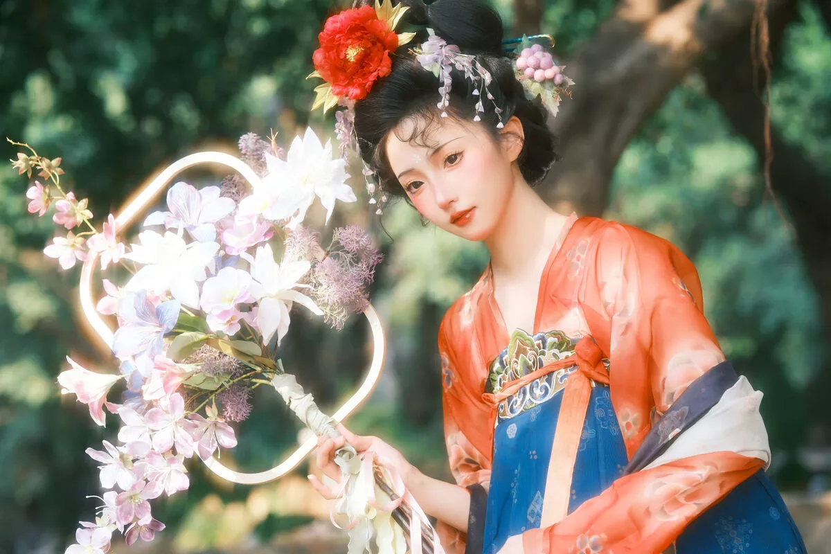 Ya YiTuYu艺图语 Tu W No.8008 P.2