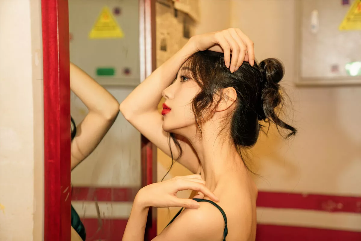 O1ne Wan YiTuYu艺图语 No.8005 P.2