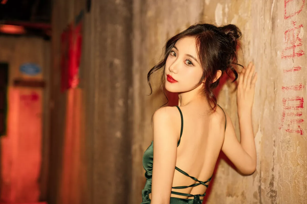 O1ne Wan YiTuYu艺图语 No.8005 P.2