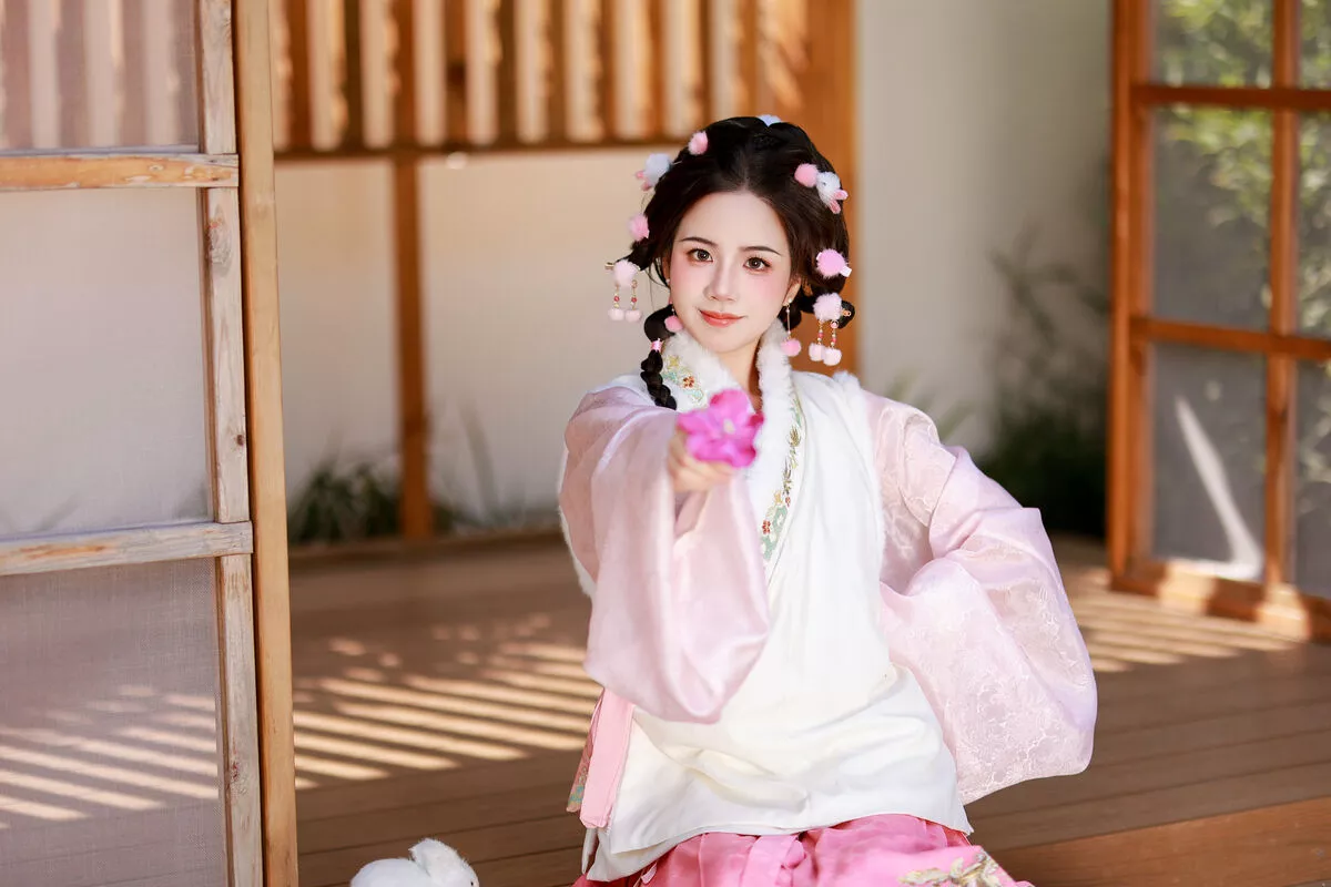 Tong Xue Du Xiao No.8045 YiTuYu艺图语 P.5