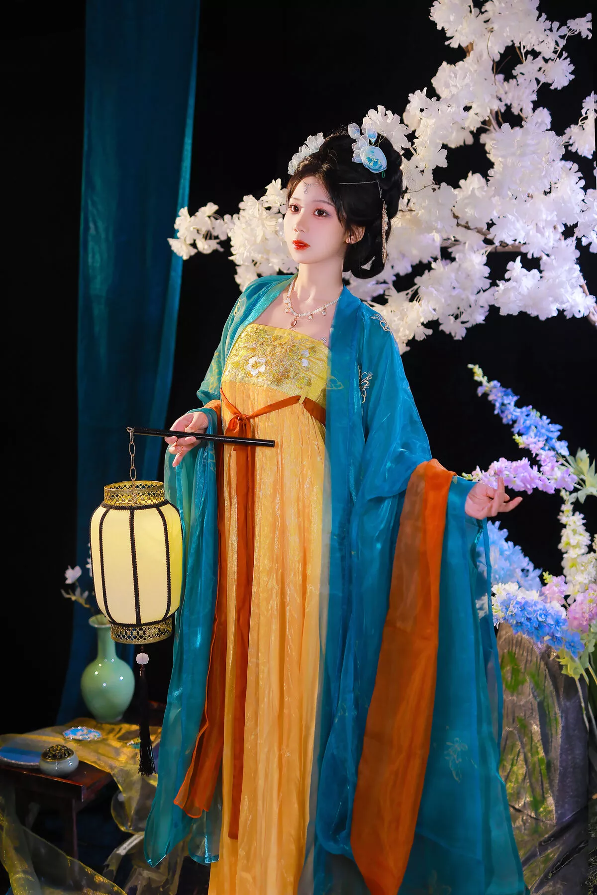 YiTuYu艺图语 周周Ay No.8104 P.2
