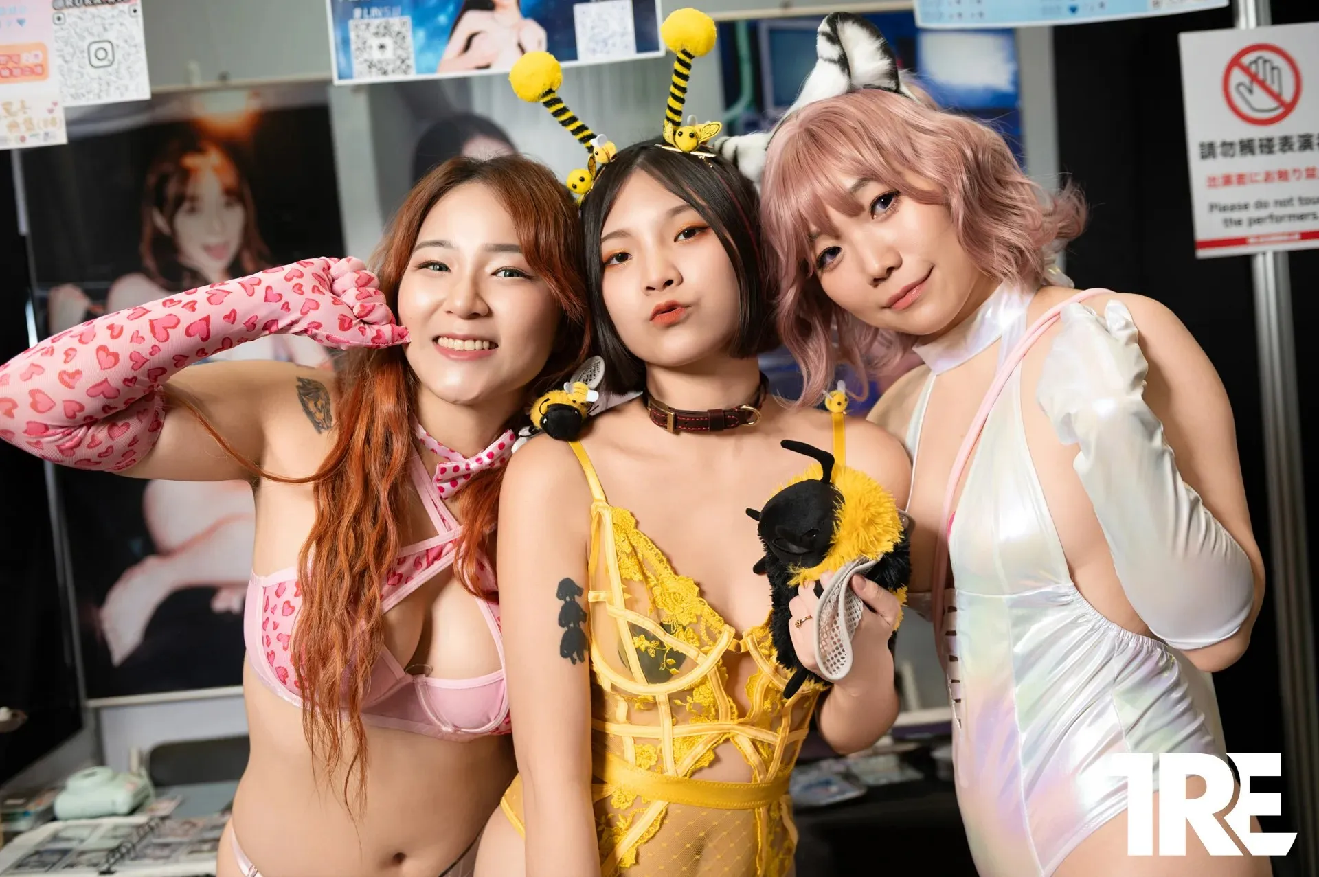 创作者摊位」盛况直击 乳香四溢！2025TRE「JVID 小湿妹图 超邪恶「美乳视角」浑圆双球藏不住 P.2
